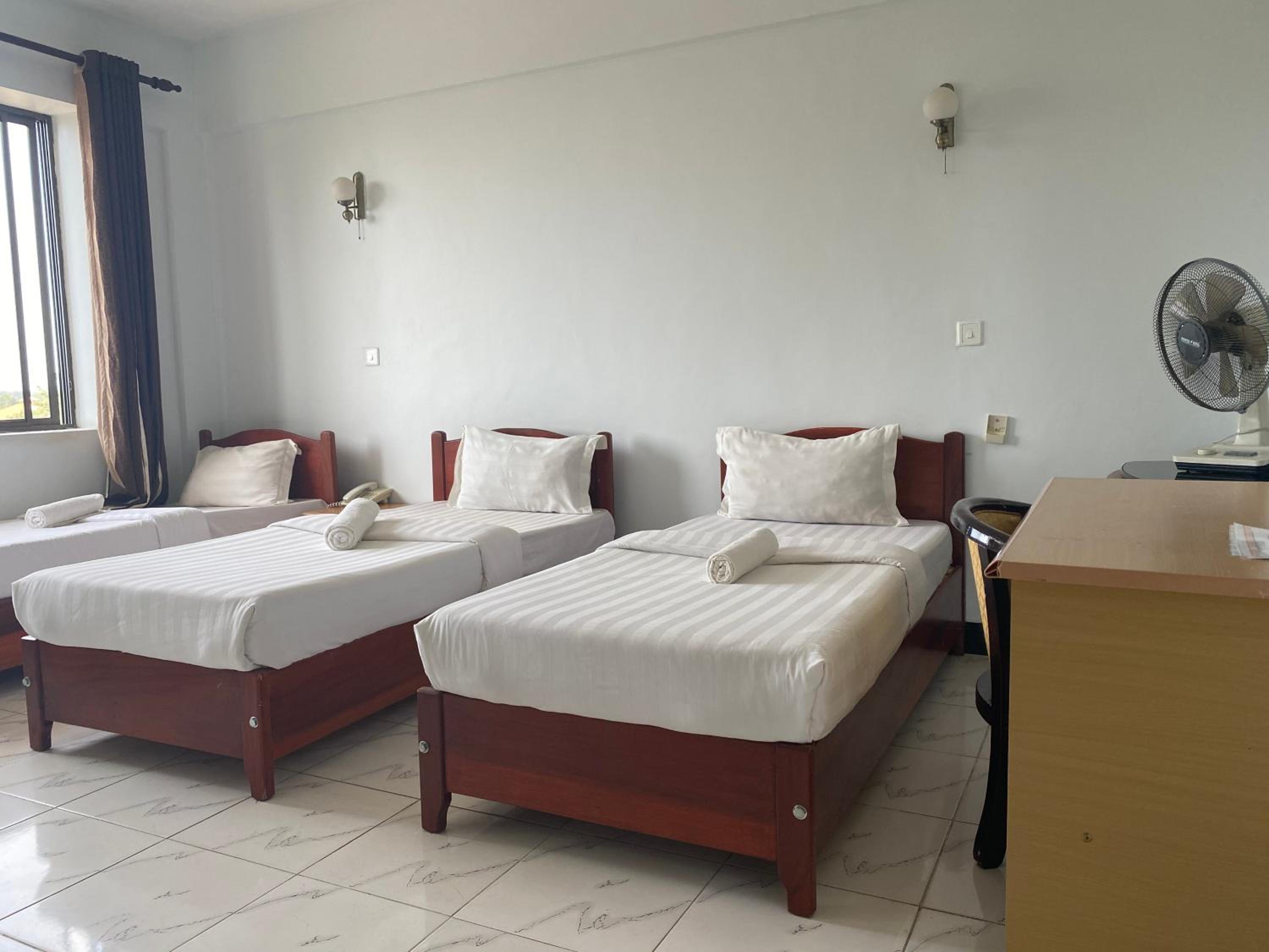 Budget Triple Room