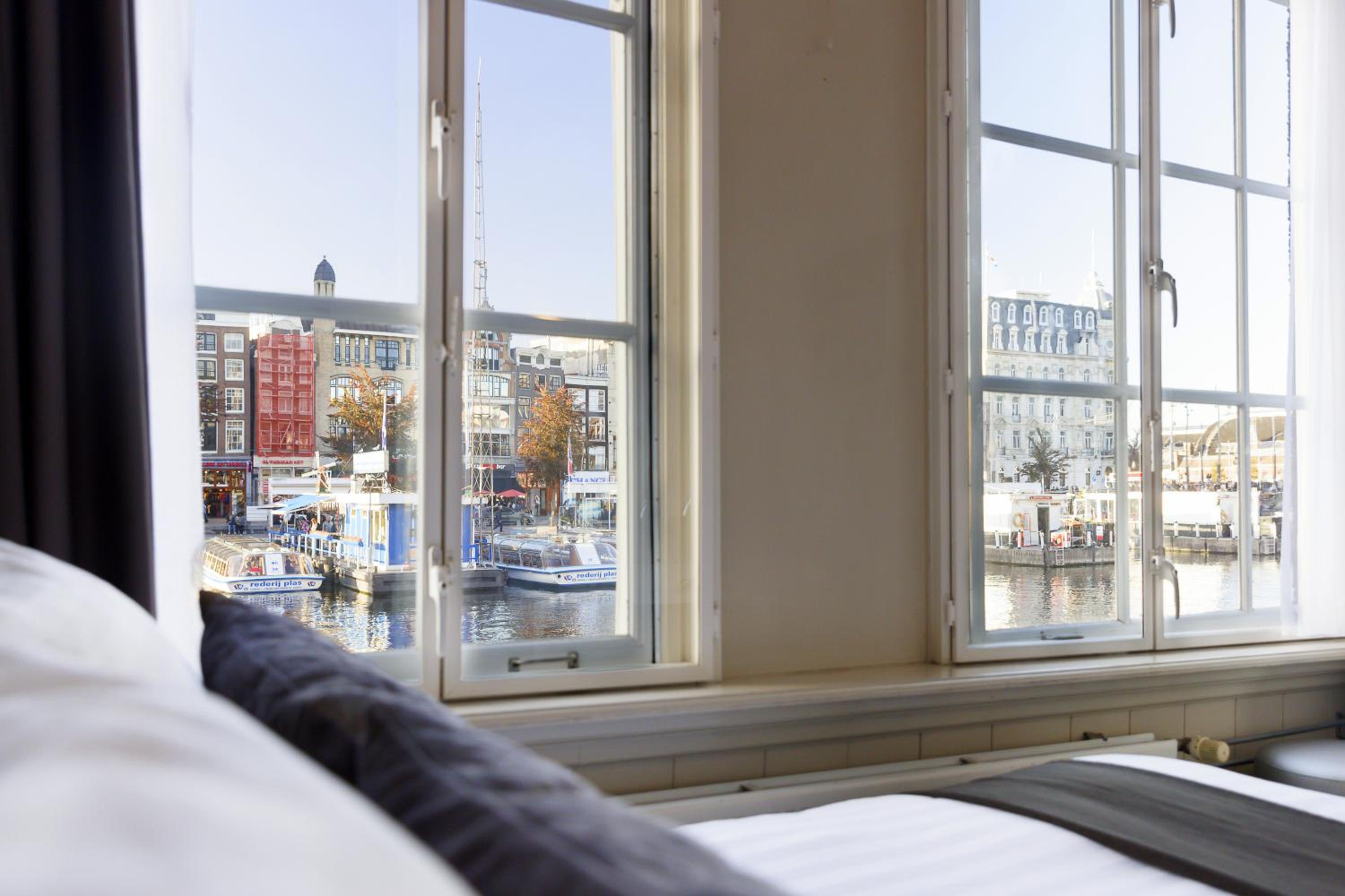 Standard Double Room with Canal View photo 3