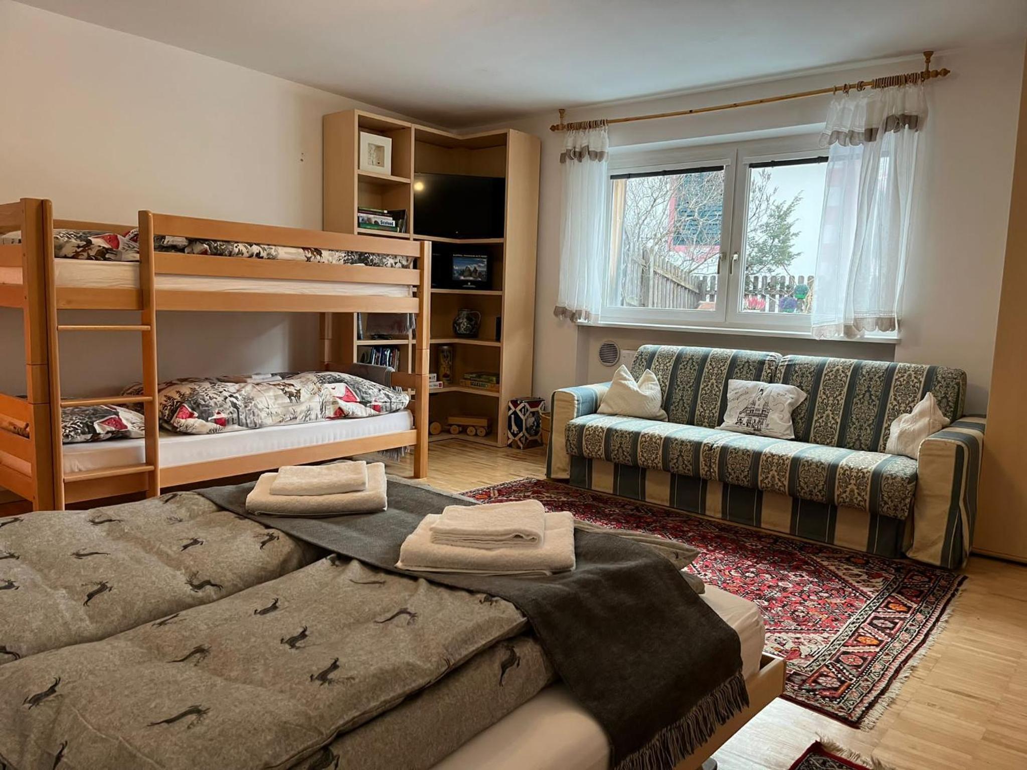 One-Bedroom Apartment with Garden View photo 1