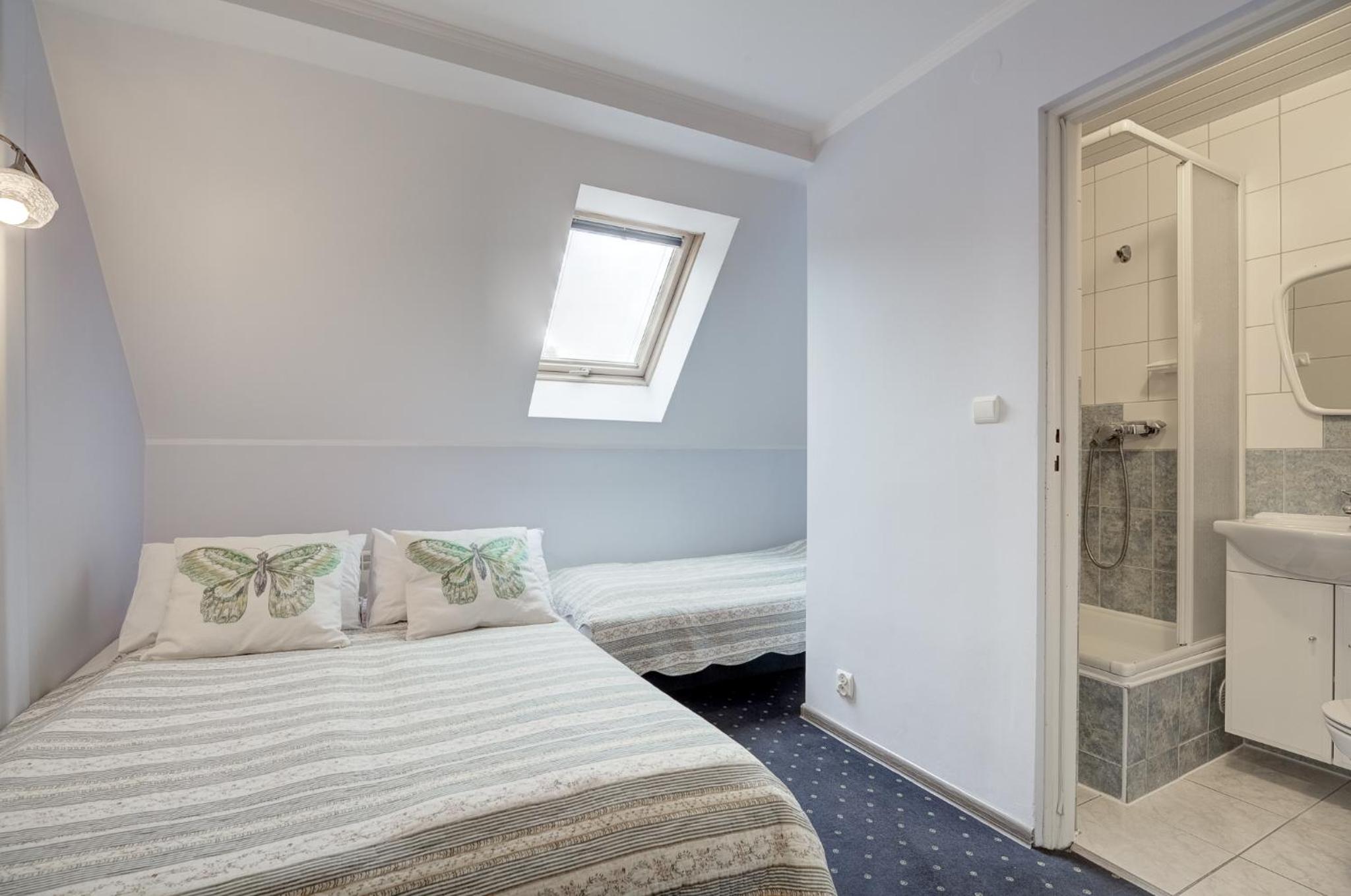 Triple Room photo 3