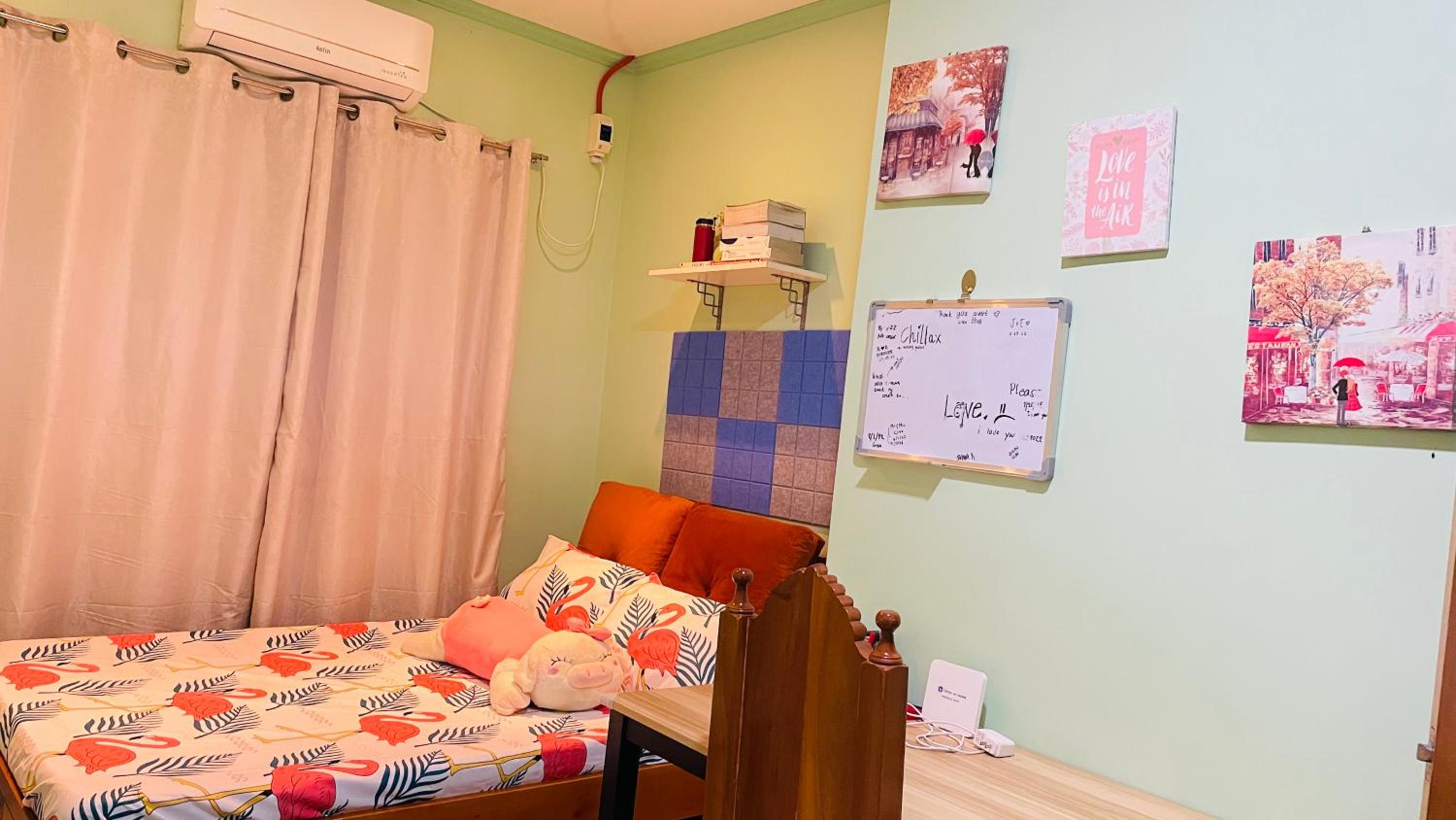 Budget Double Room photo 3