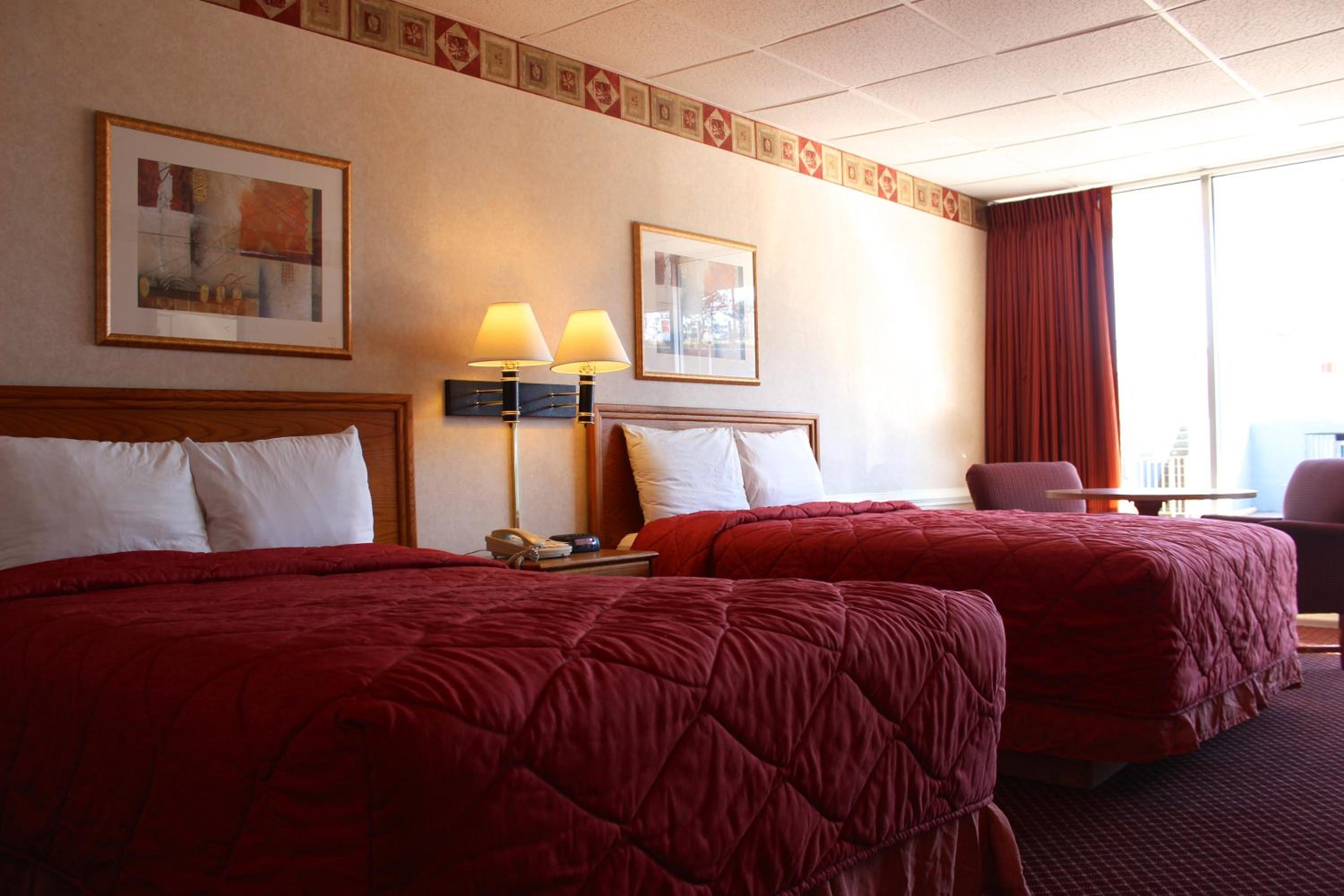 Standard Double Room with Two Double Beds - Photo 7