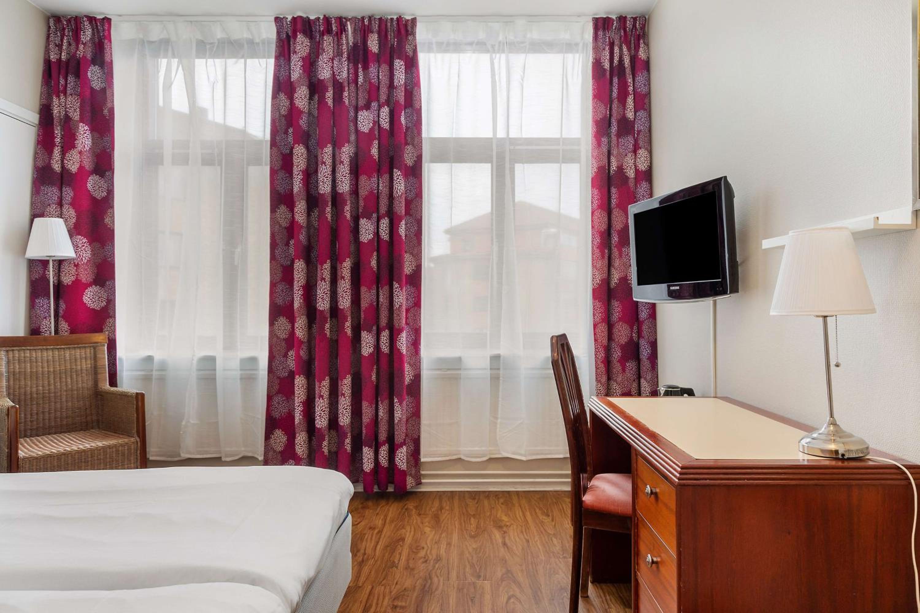 Superior Double Room - Non-Smoking - Photo 1