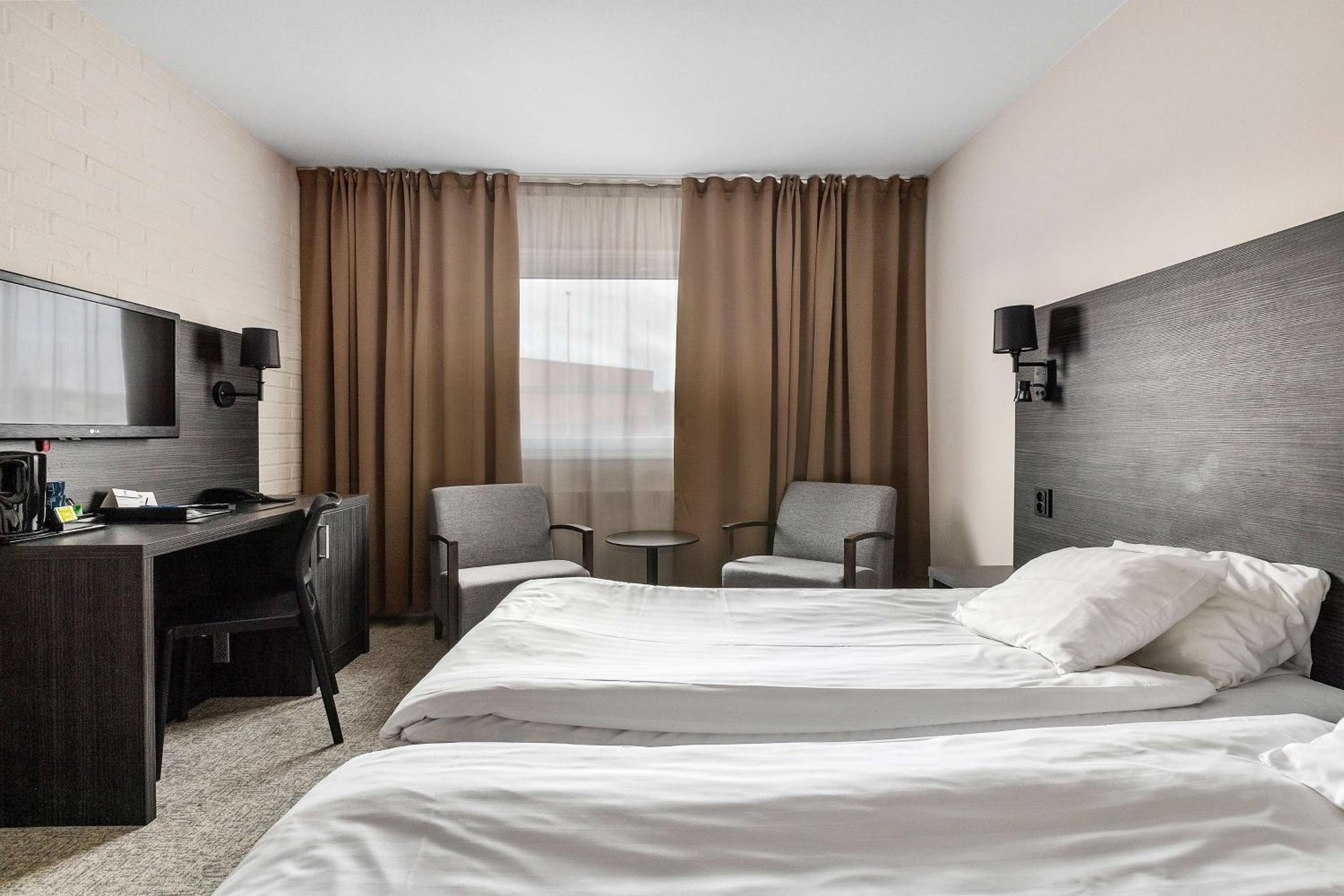 Superior Twin Room - Photo 2