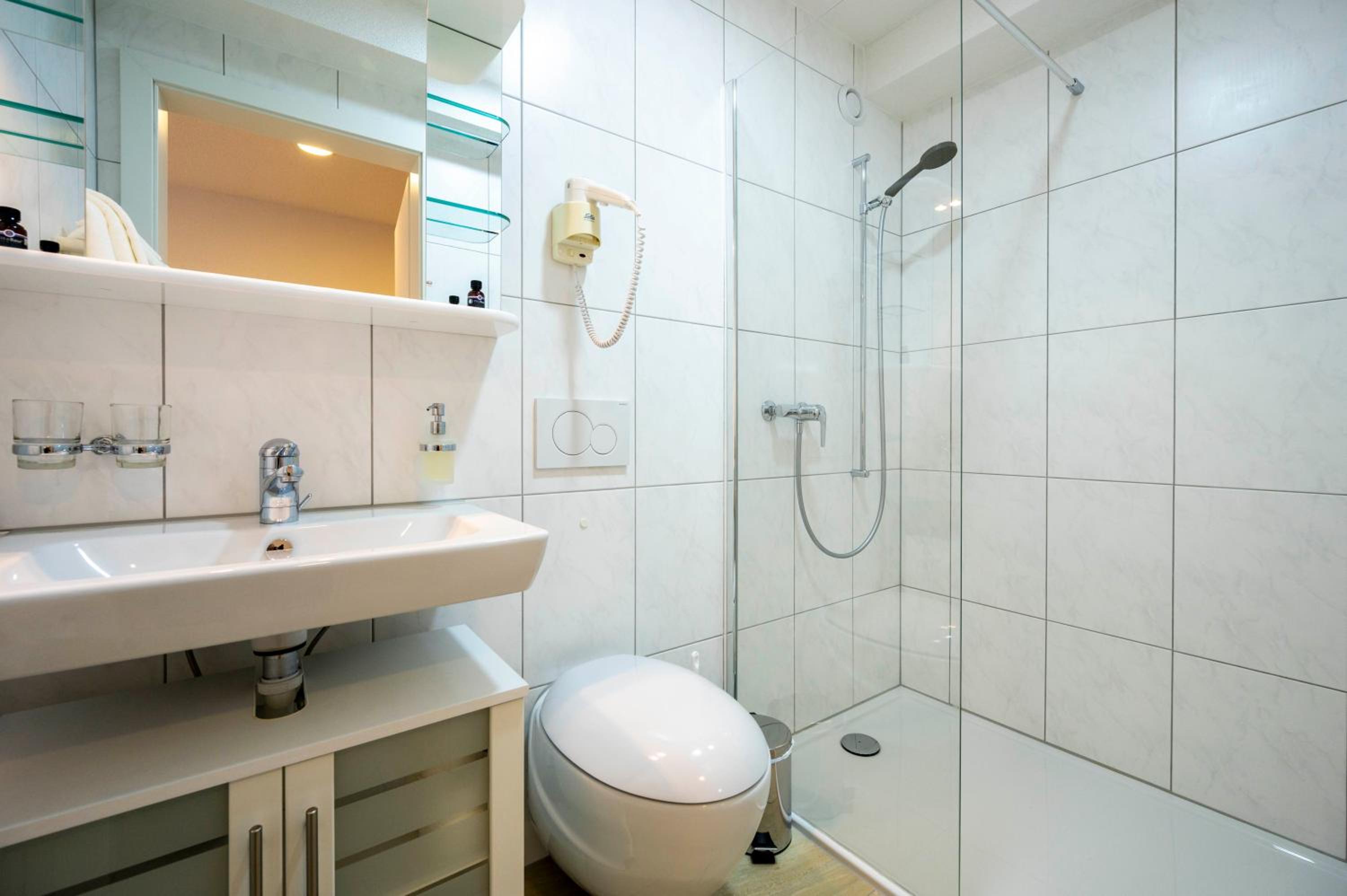 Double or Twin Room photo 2