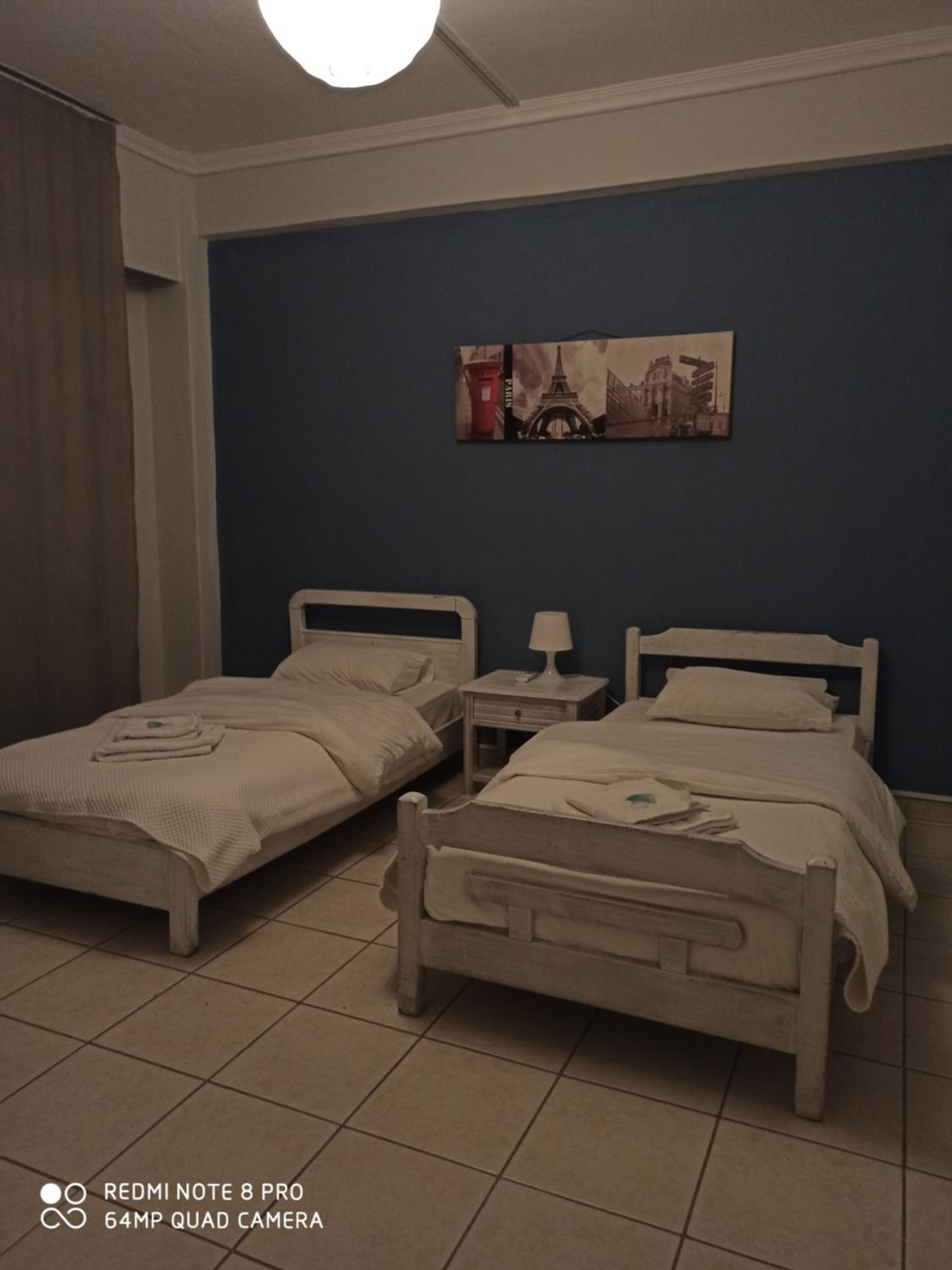 Three-Bedroom Apartment - Photo 5