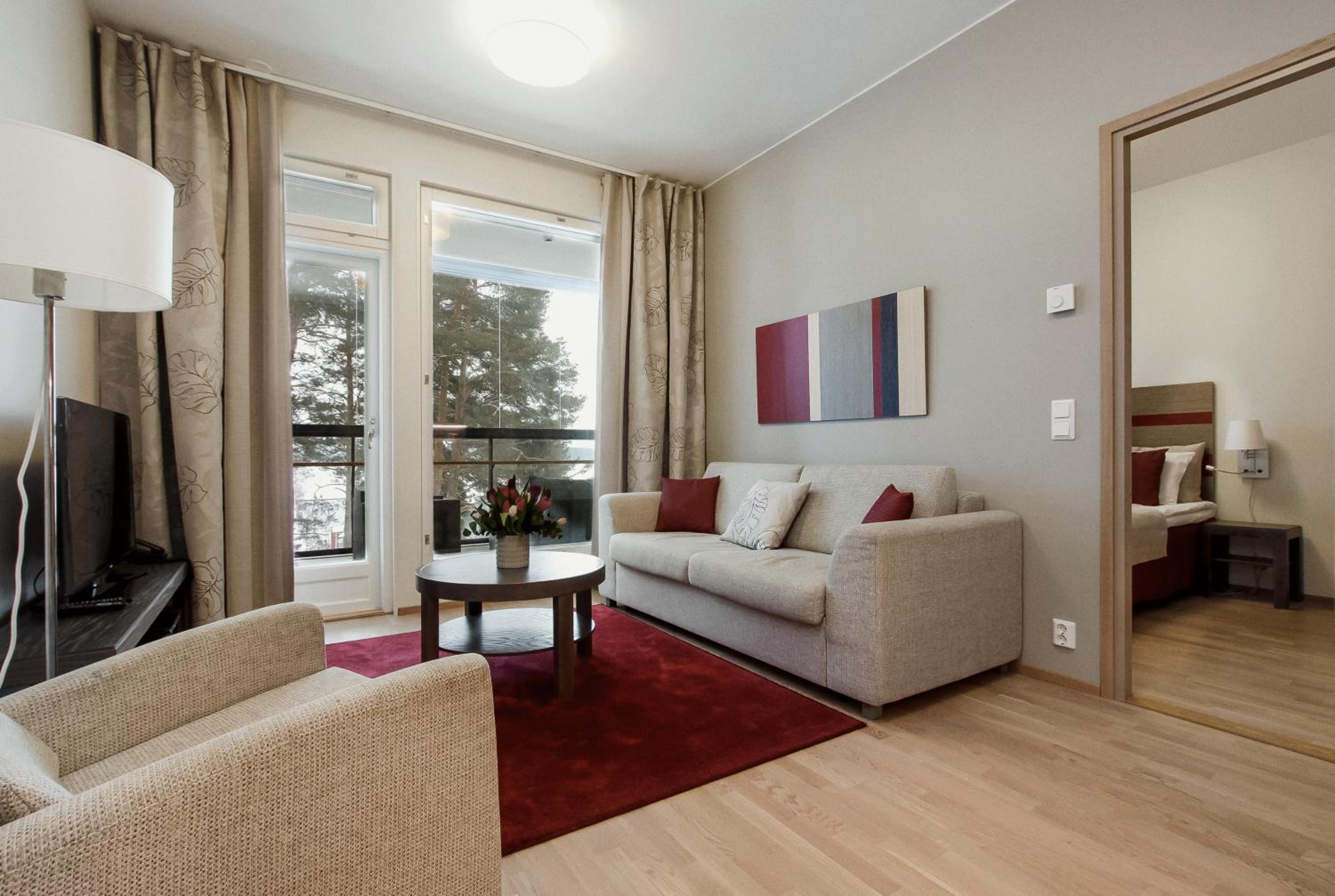 One-Bedroom Apartment
