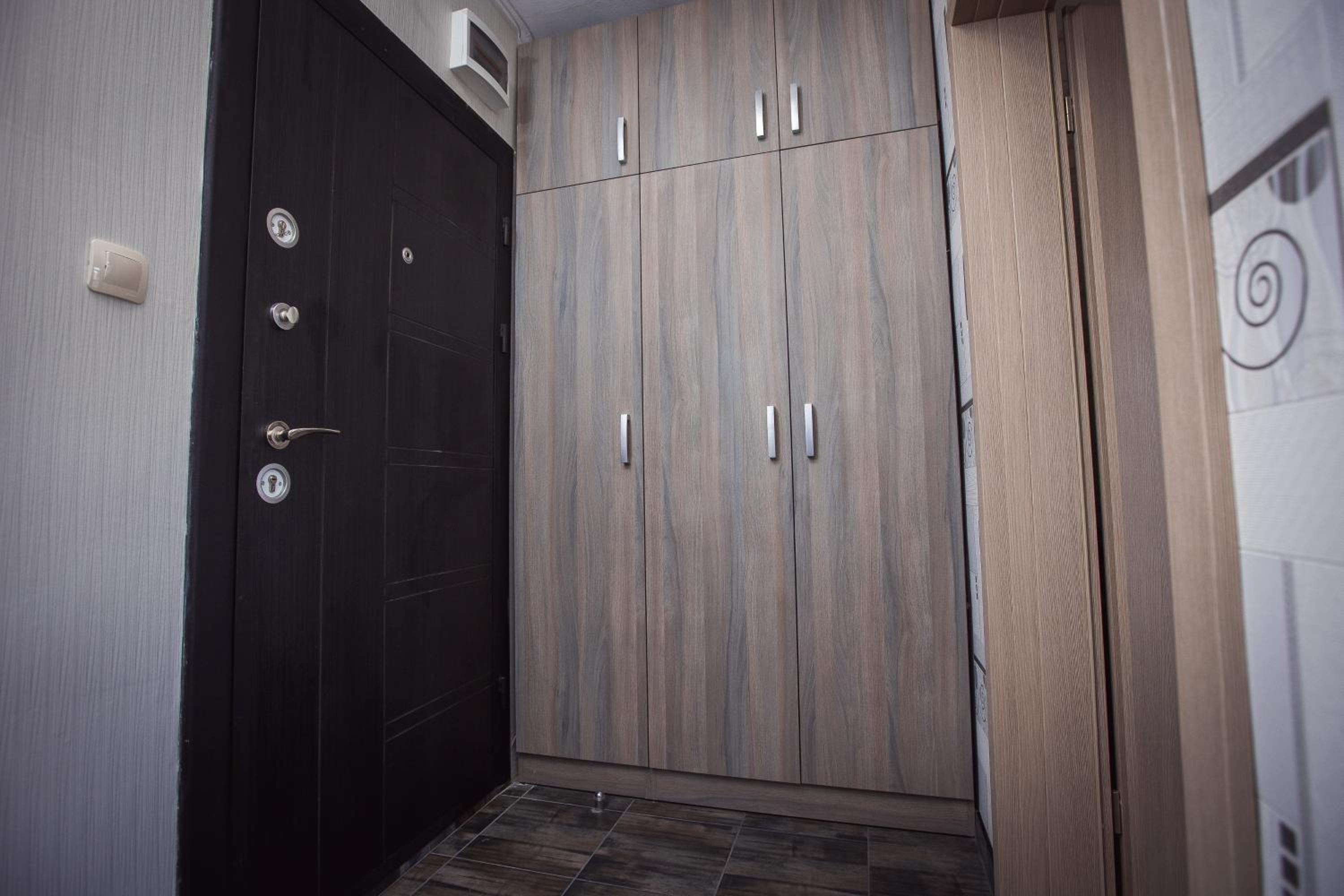 Two-Bedroom Apartment - Photo 8