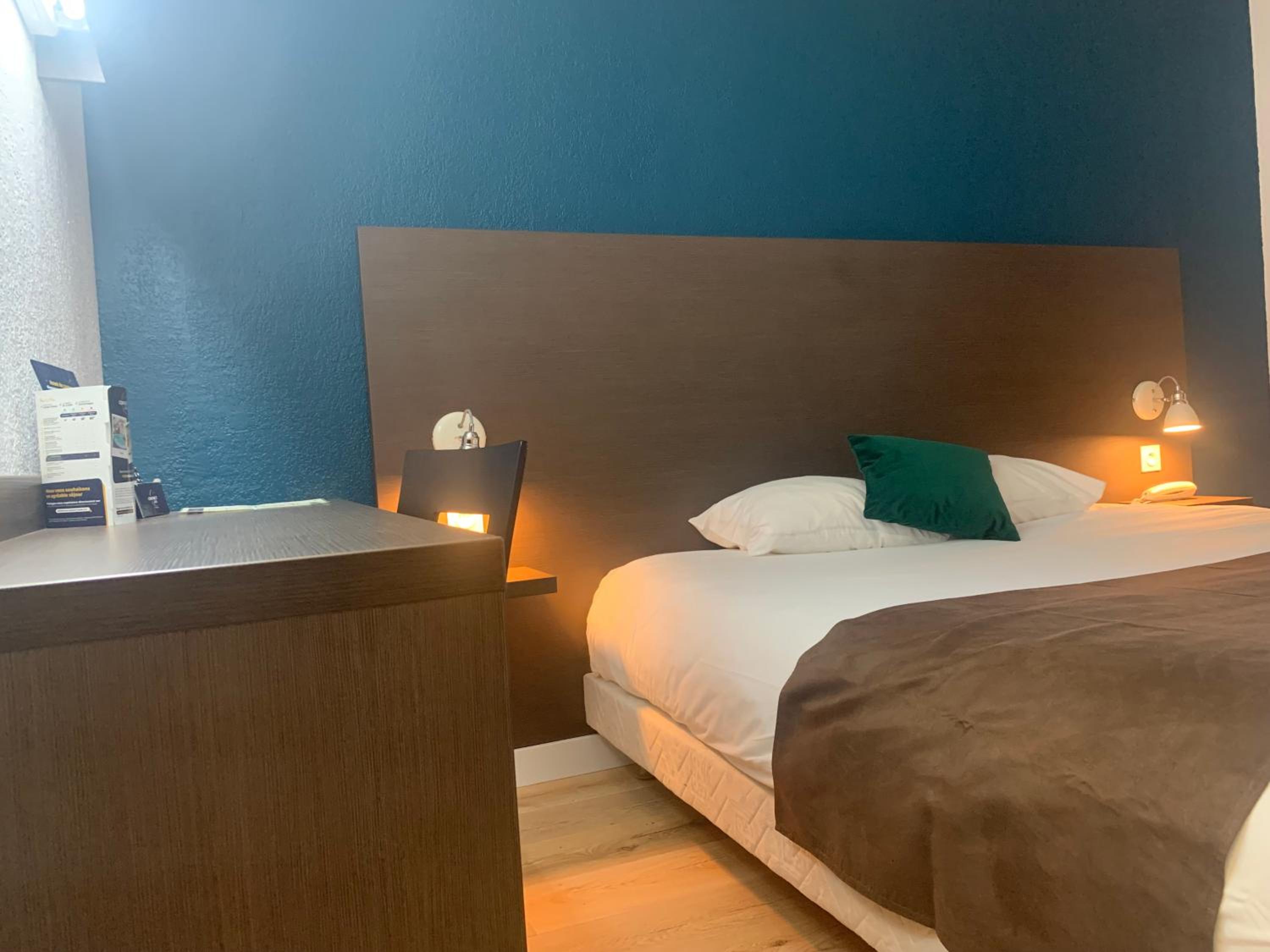 Double Room - Photo 1