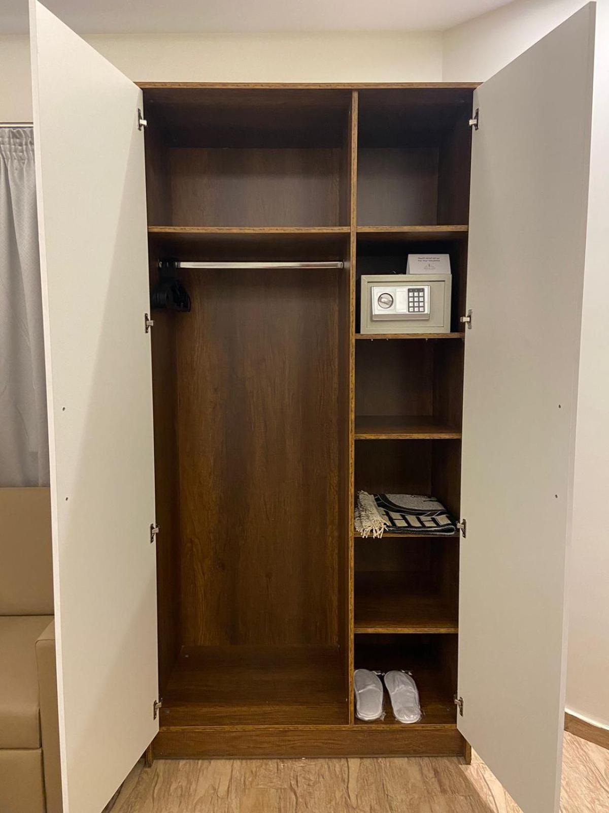 Deluxe Double Studio