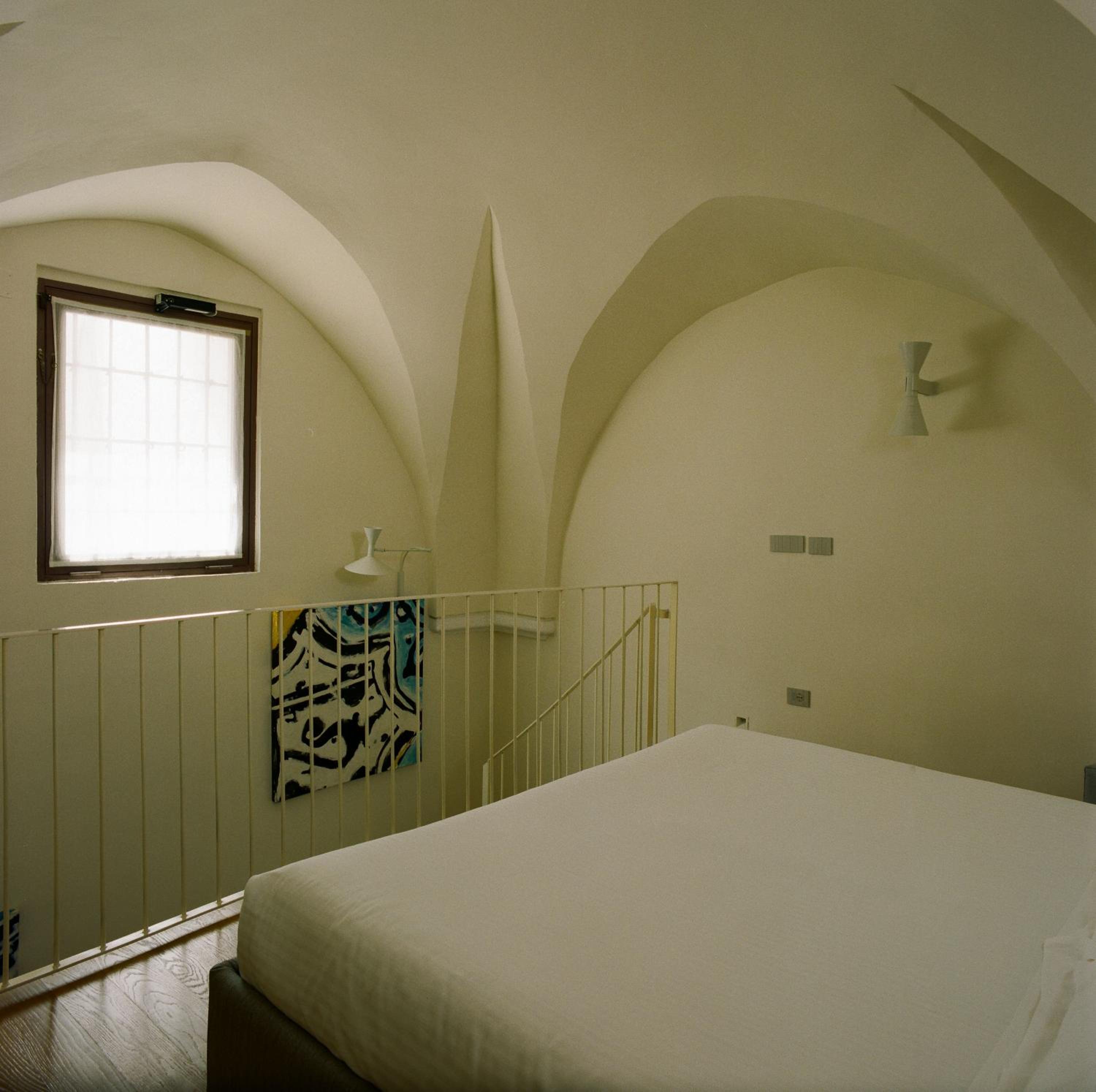 Deluxe Family Room photo 2