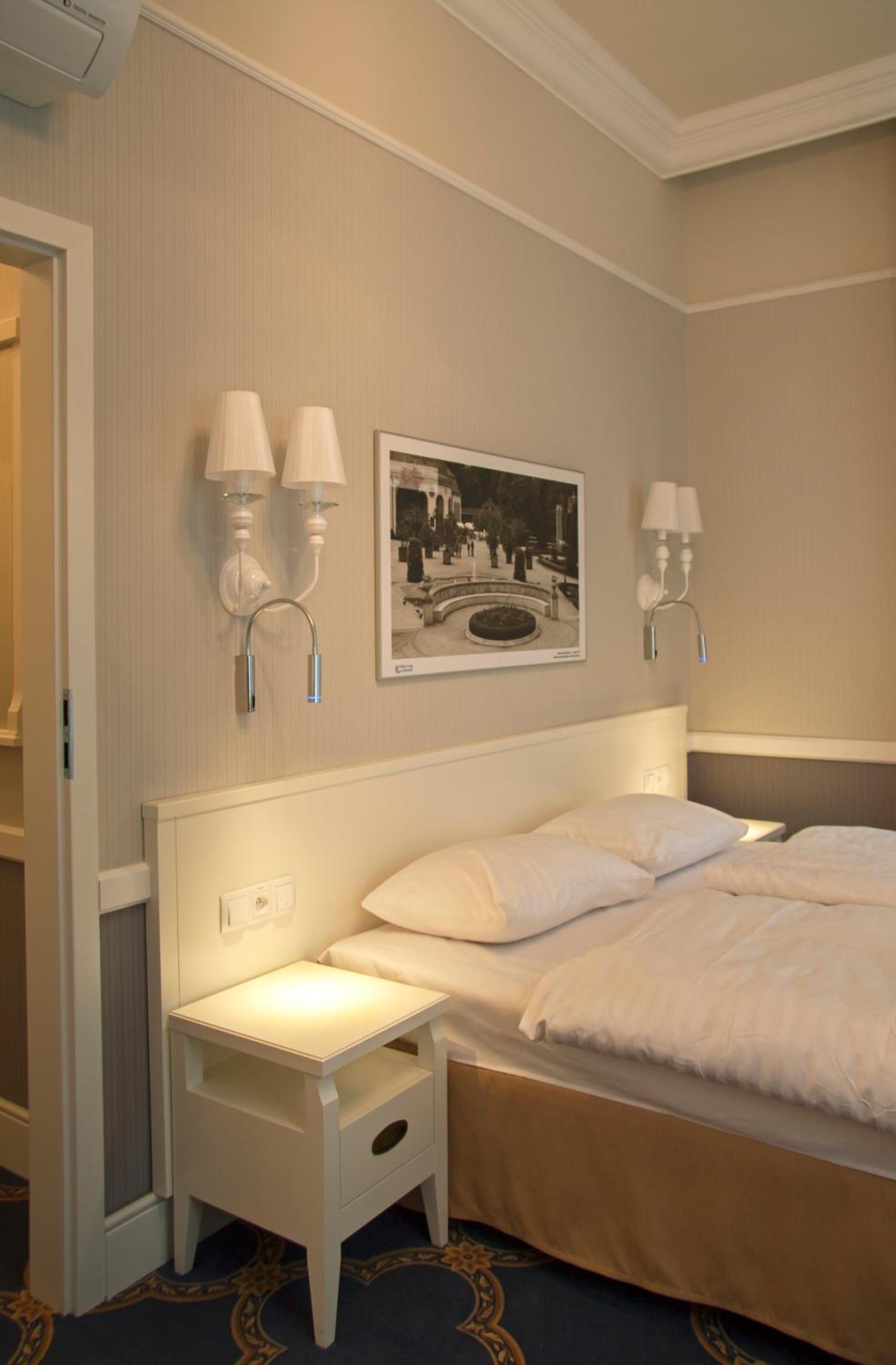 Single Room photo 3