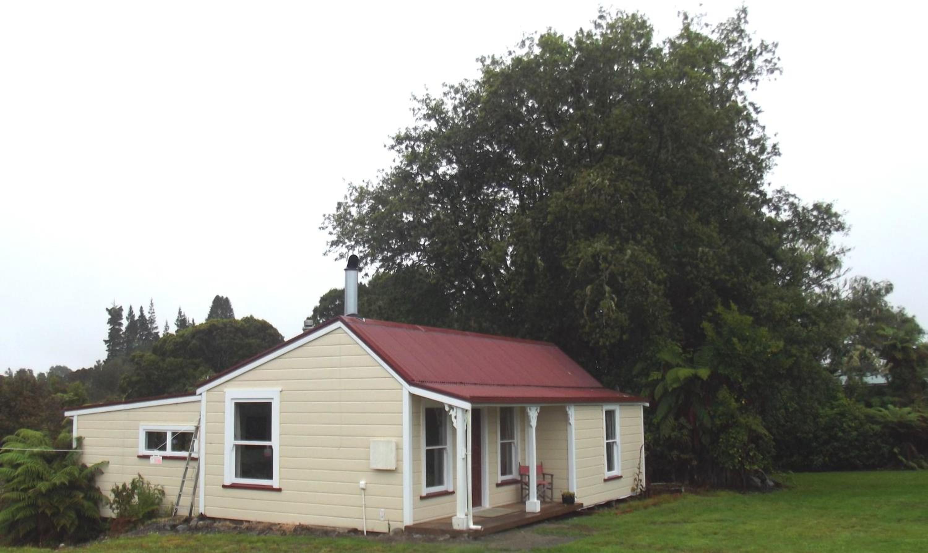 Two-Bedroom Cottage photo 3