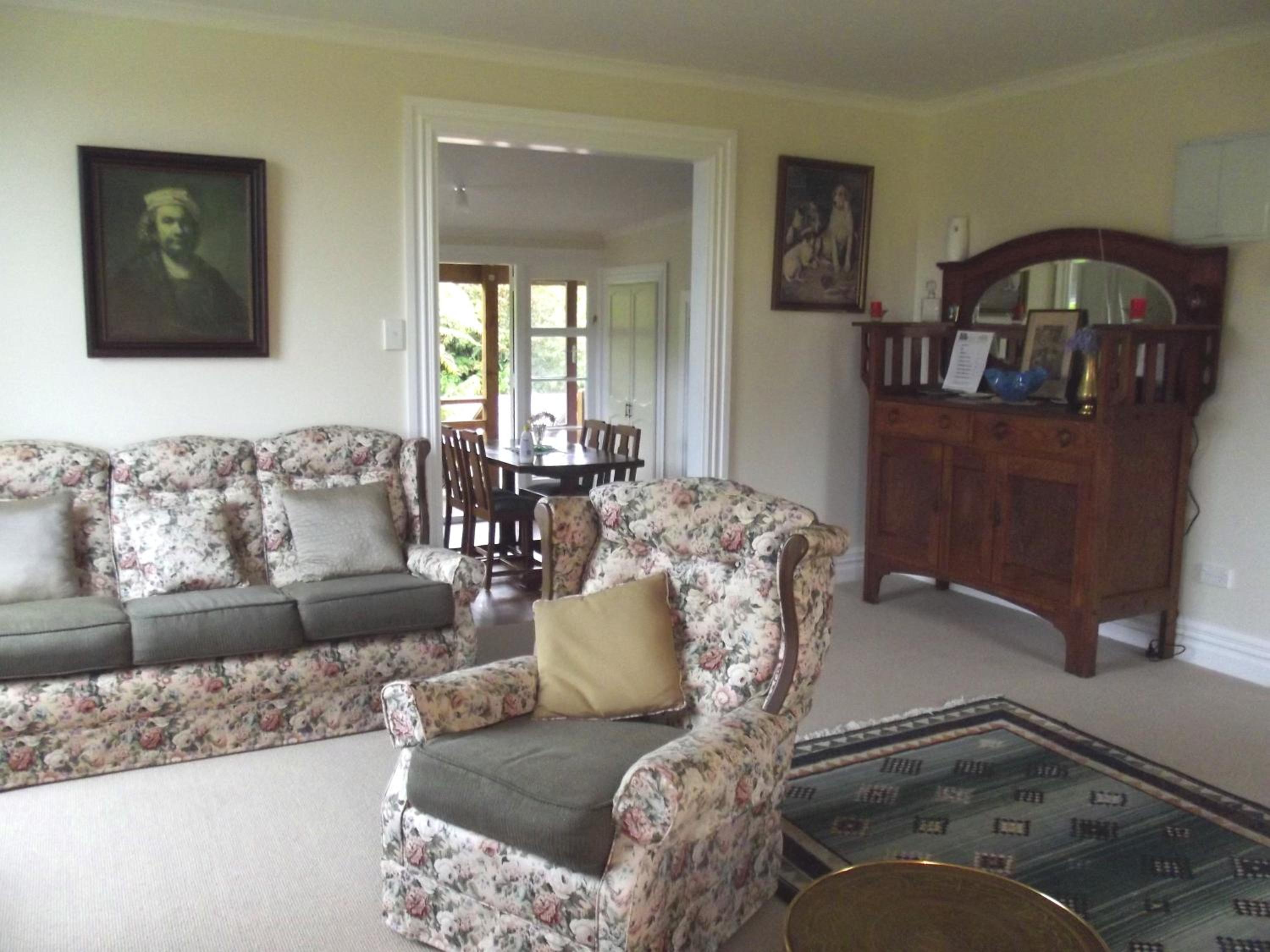 Two-Bedroom Cottage photo 2
