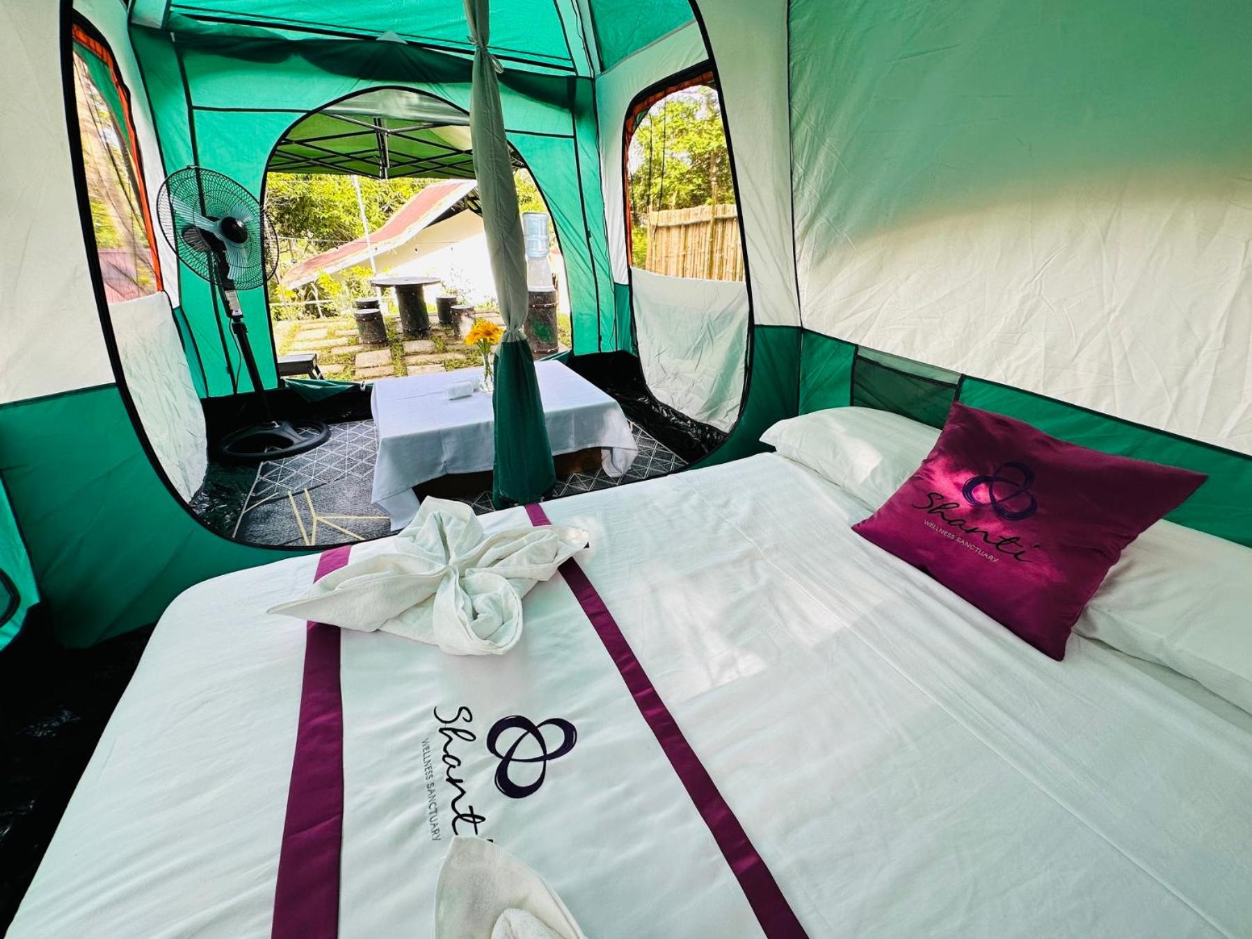 Tent - Photo 1