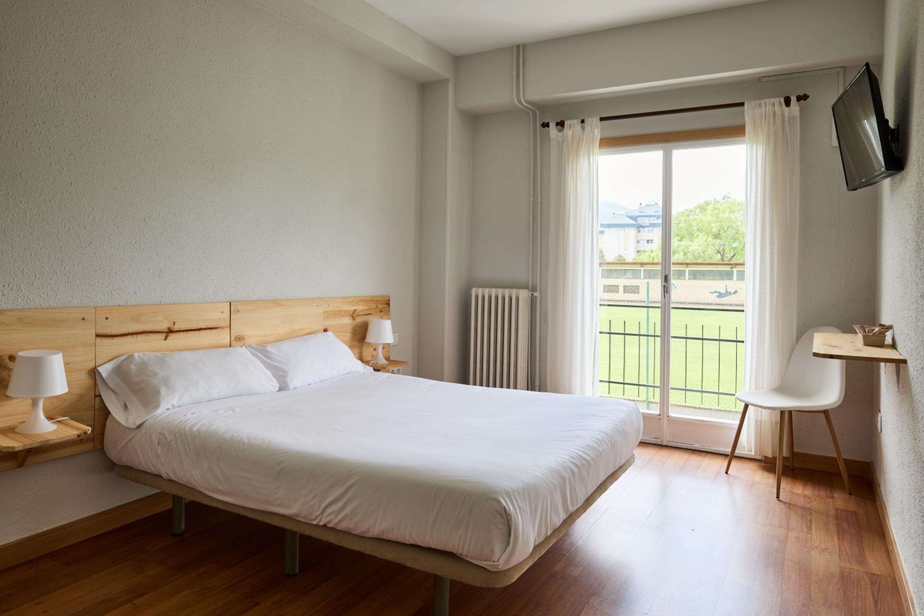 Double Room with Private Bathroom photo 3