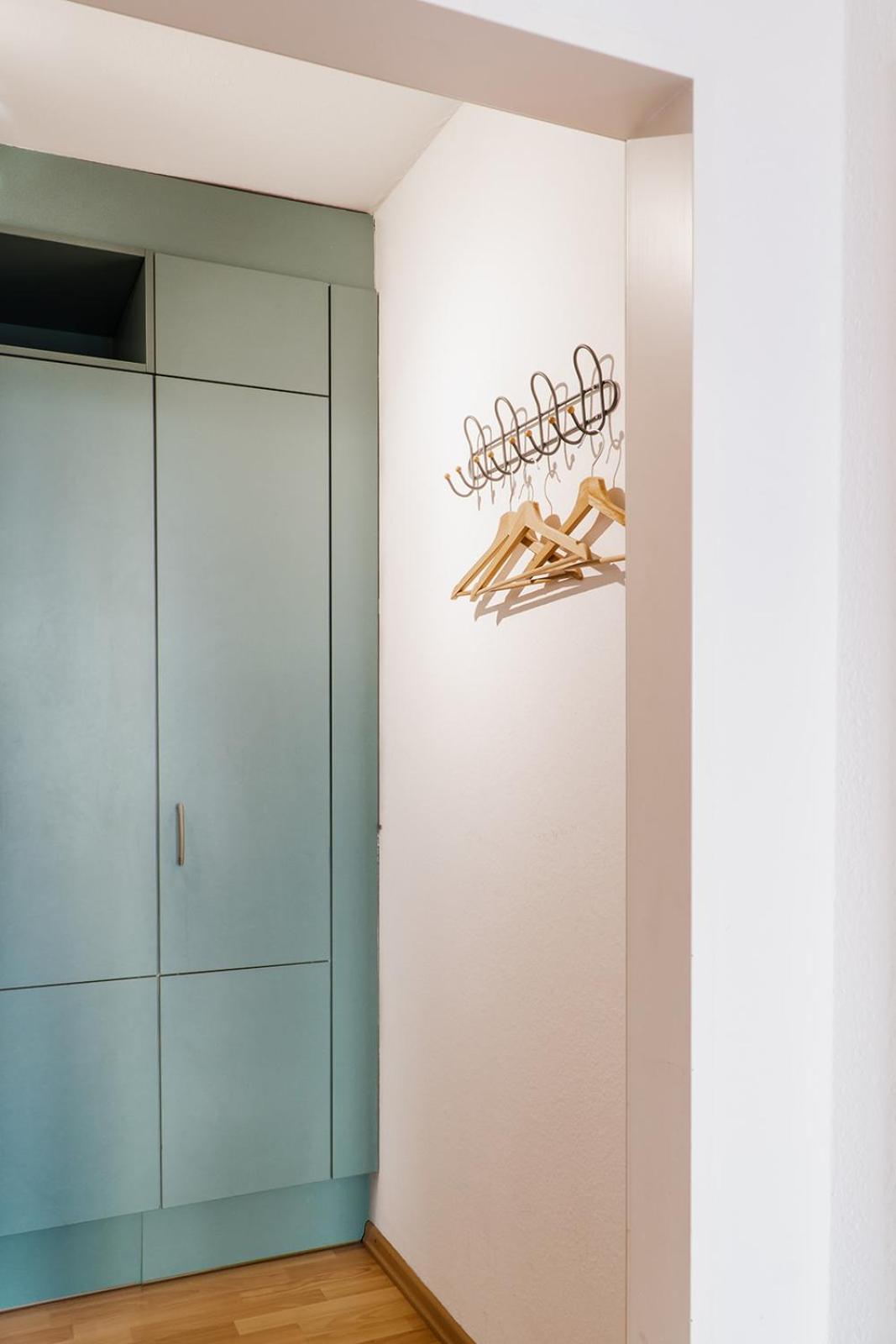 Studio Apartment - Photo 8