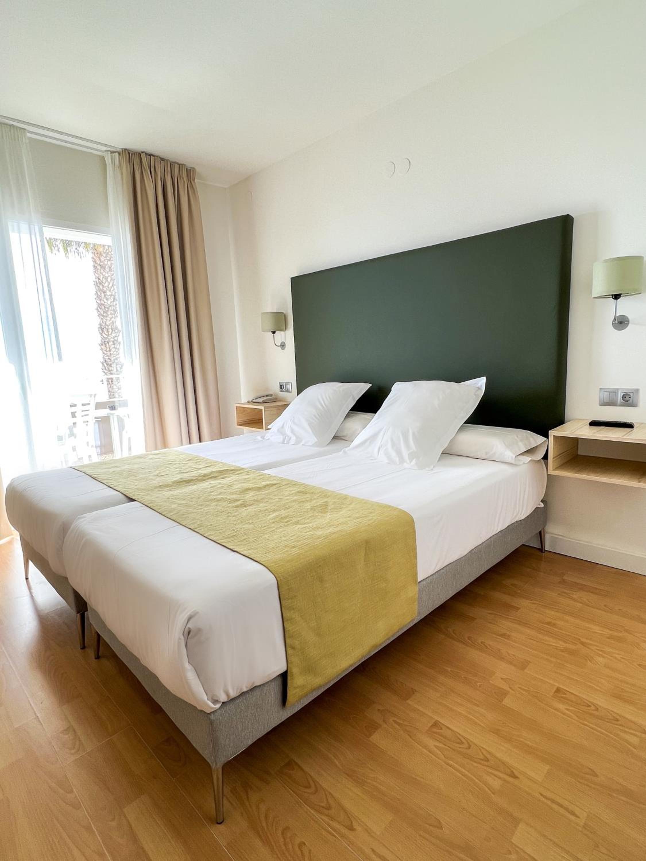 Habitación Doble o con Dos Camas con Vista al Mar