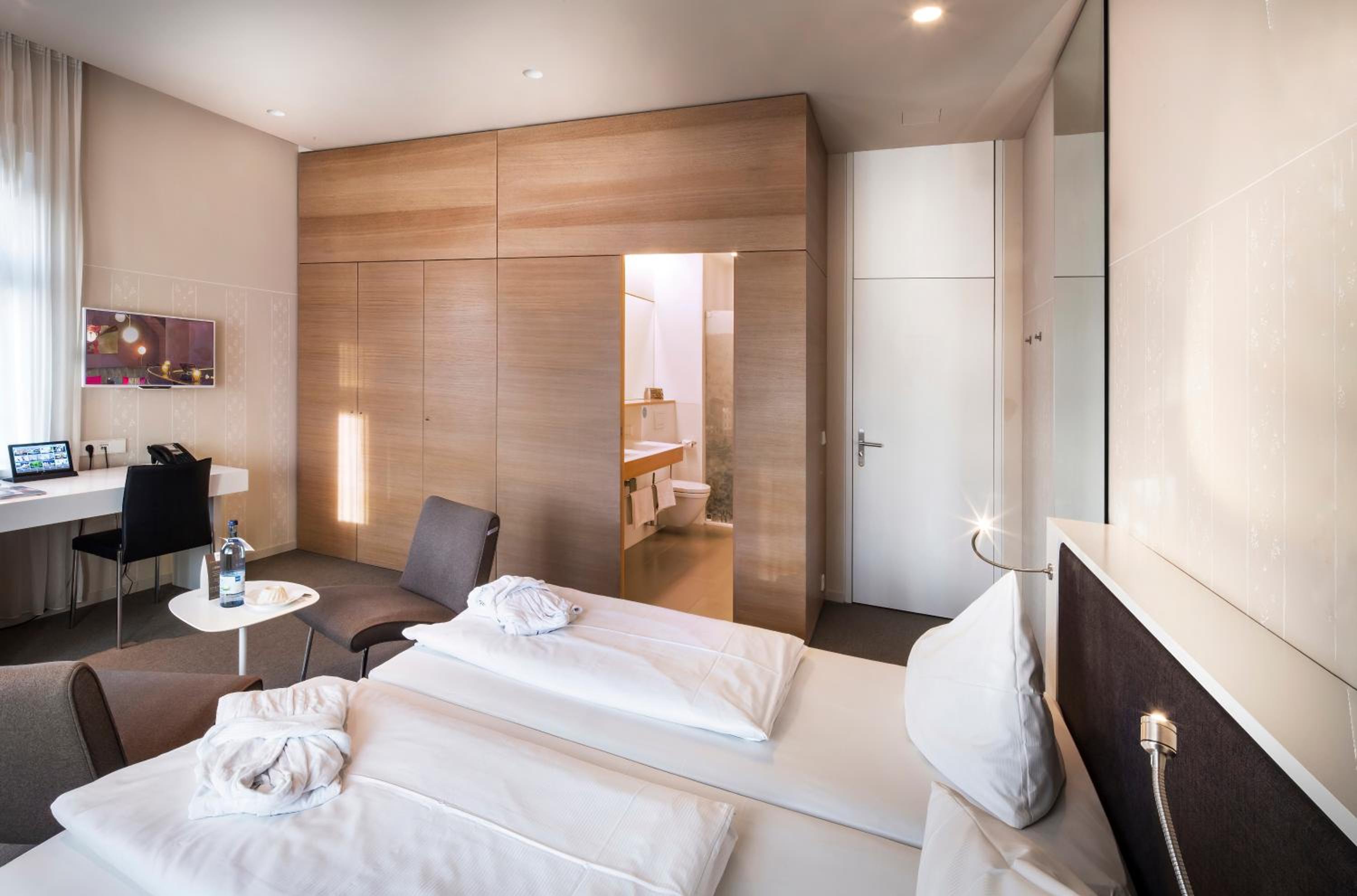 Superior Double Room - Photo 3