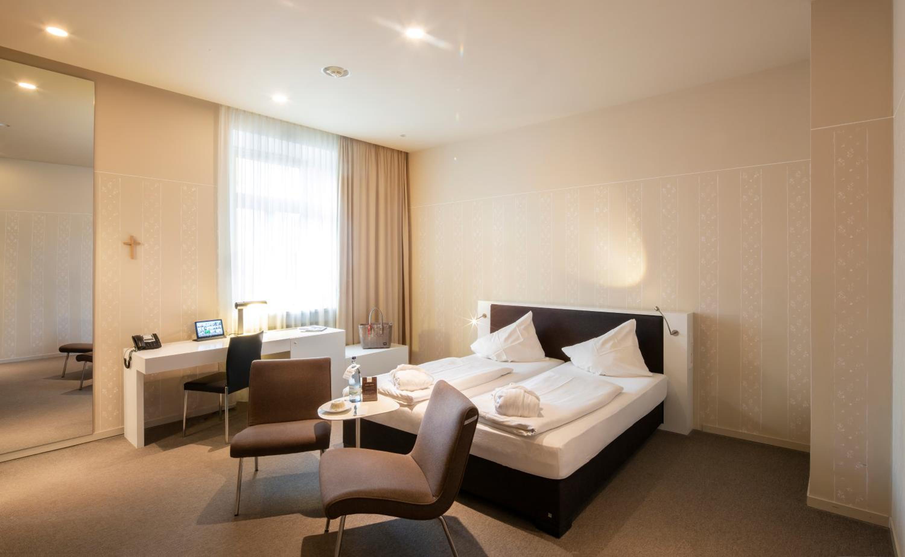 Superior Double Room - Photo 4