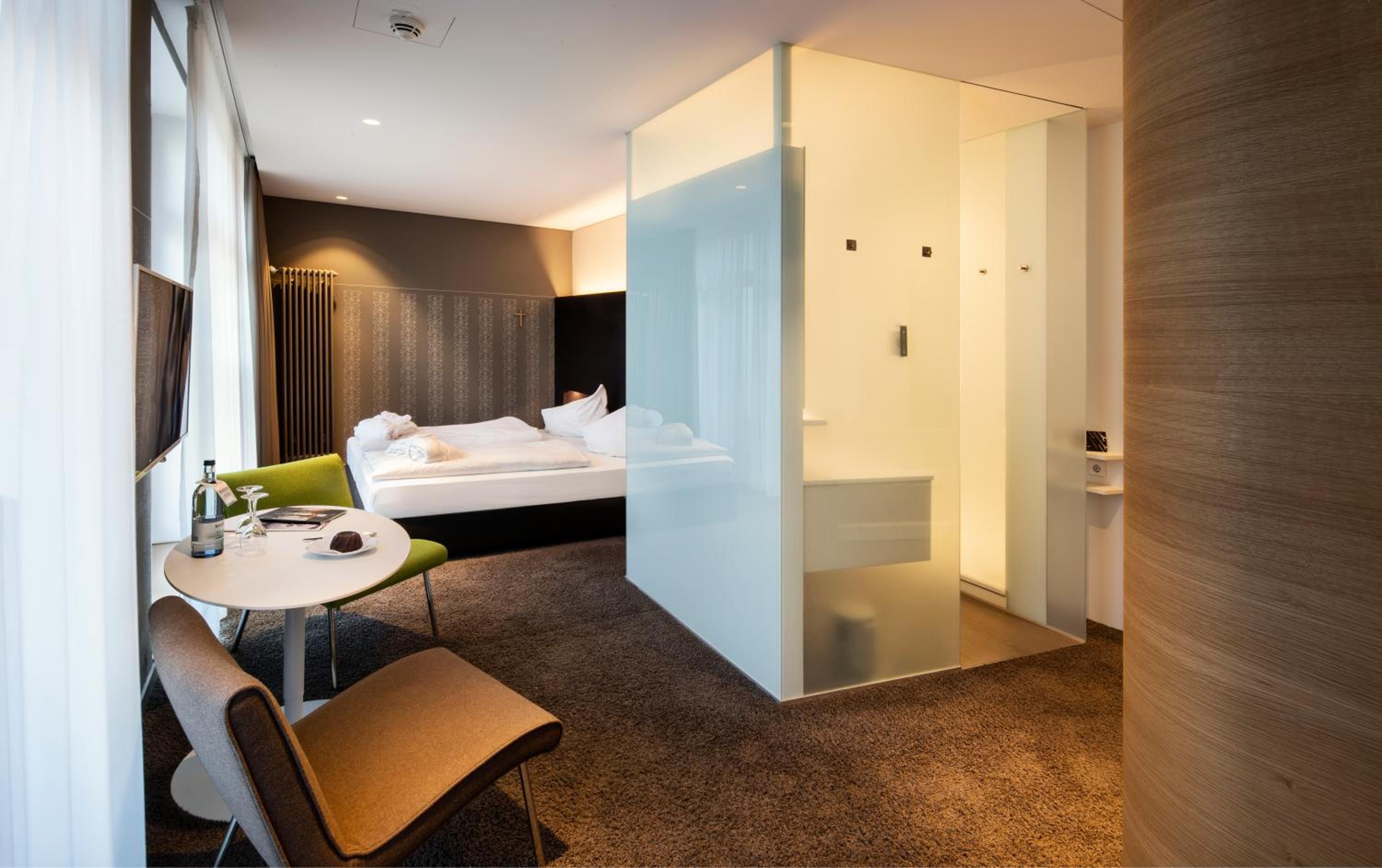 Deluxe Double Room with Balcony photo 3