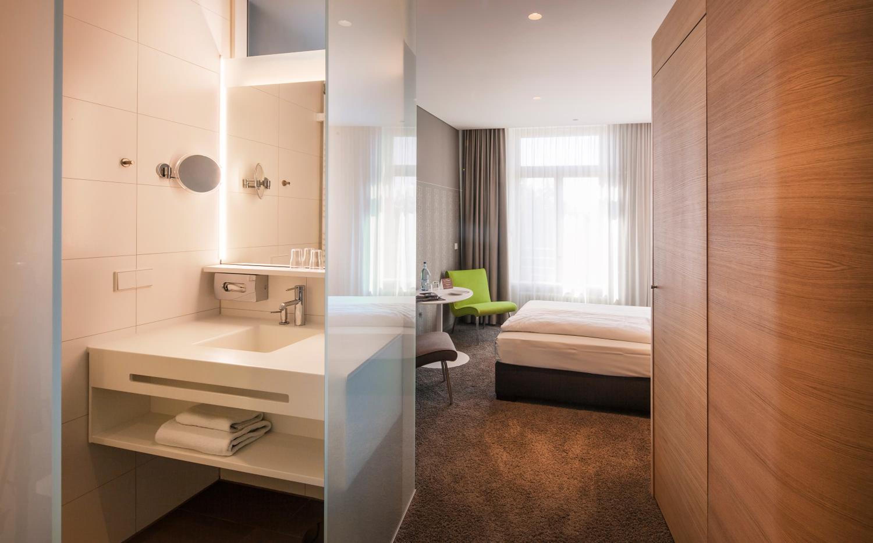 Standard Double Room - Photo 1