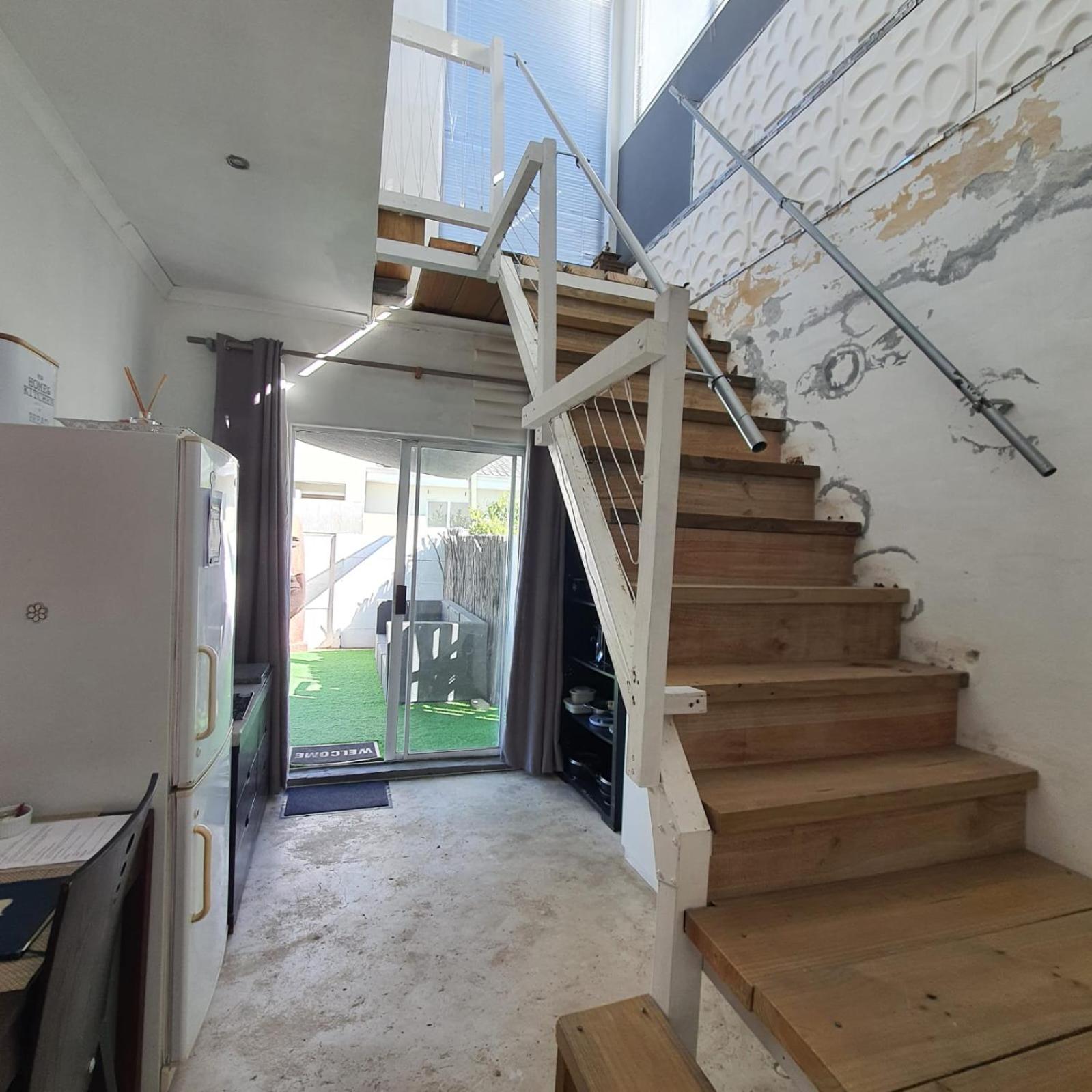 Apartment - Split Level with Ocean View - Photo 24