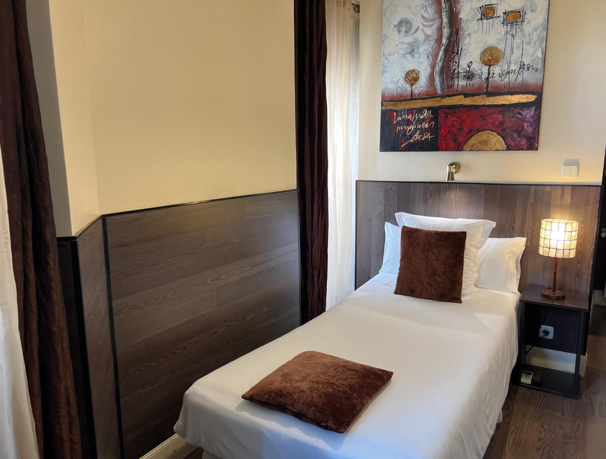 Single Room photo 3