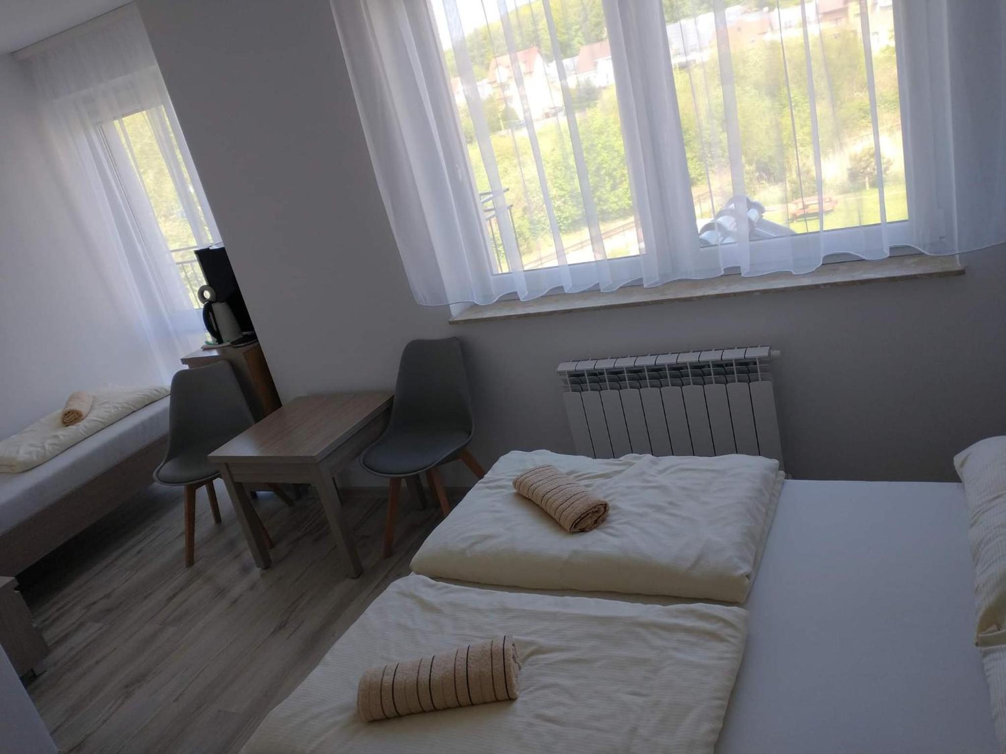 Deluxe Triple Room - Photo 11