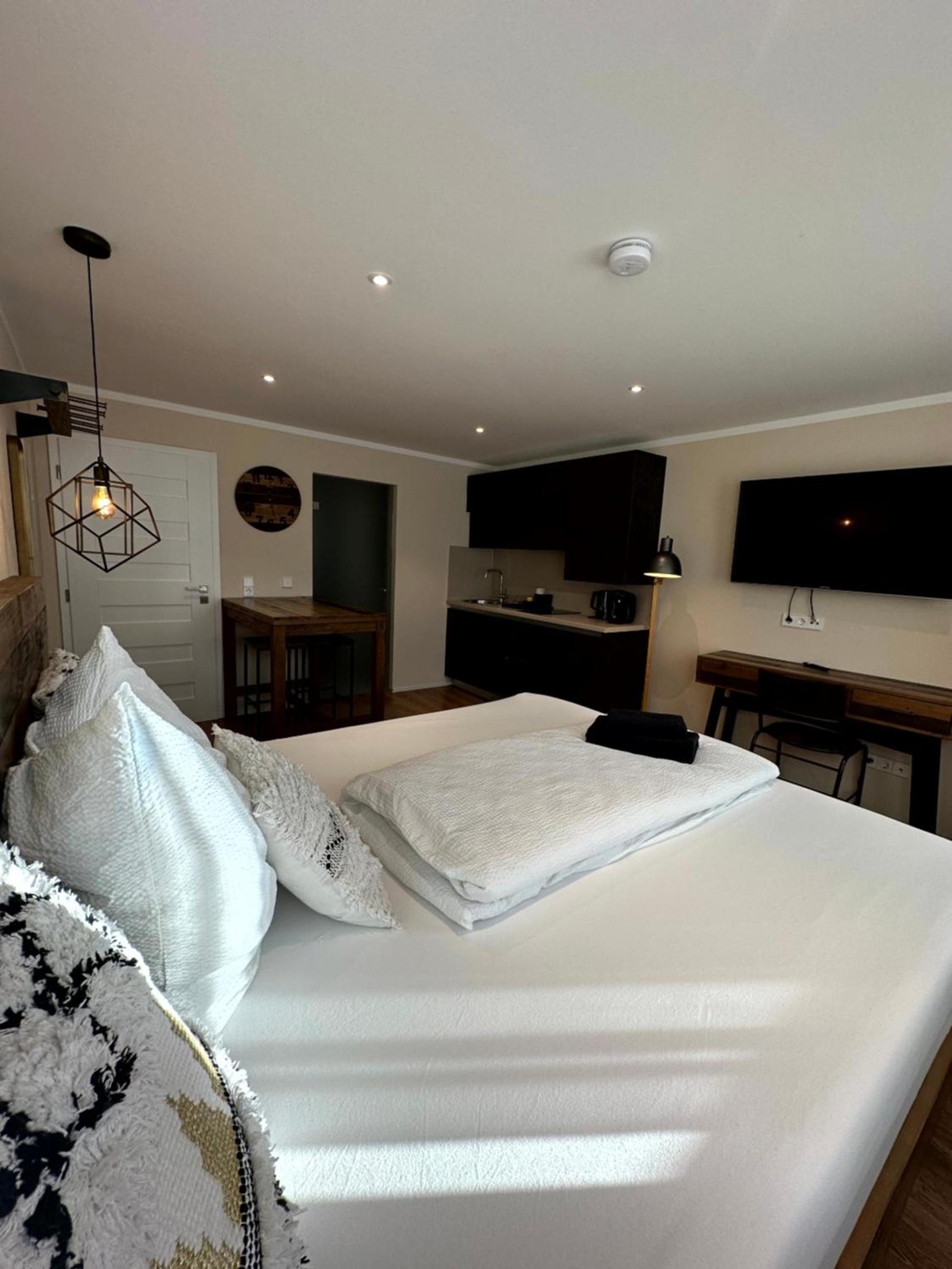 Junior Suite - Photo 11