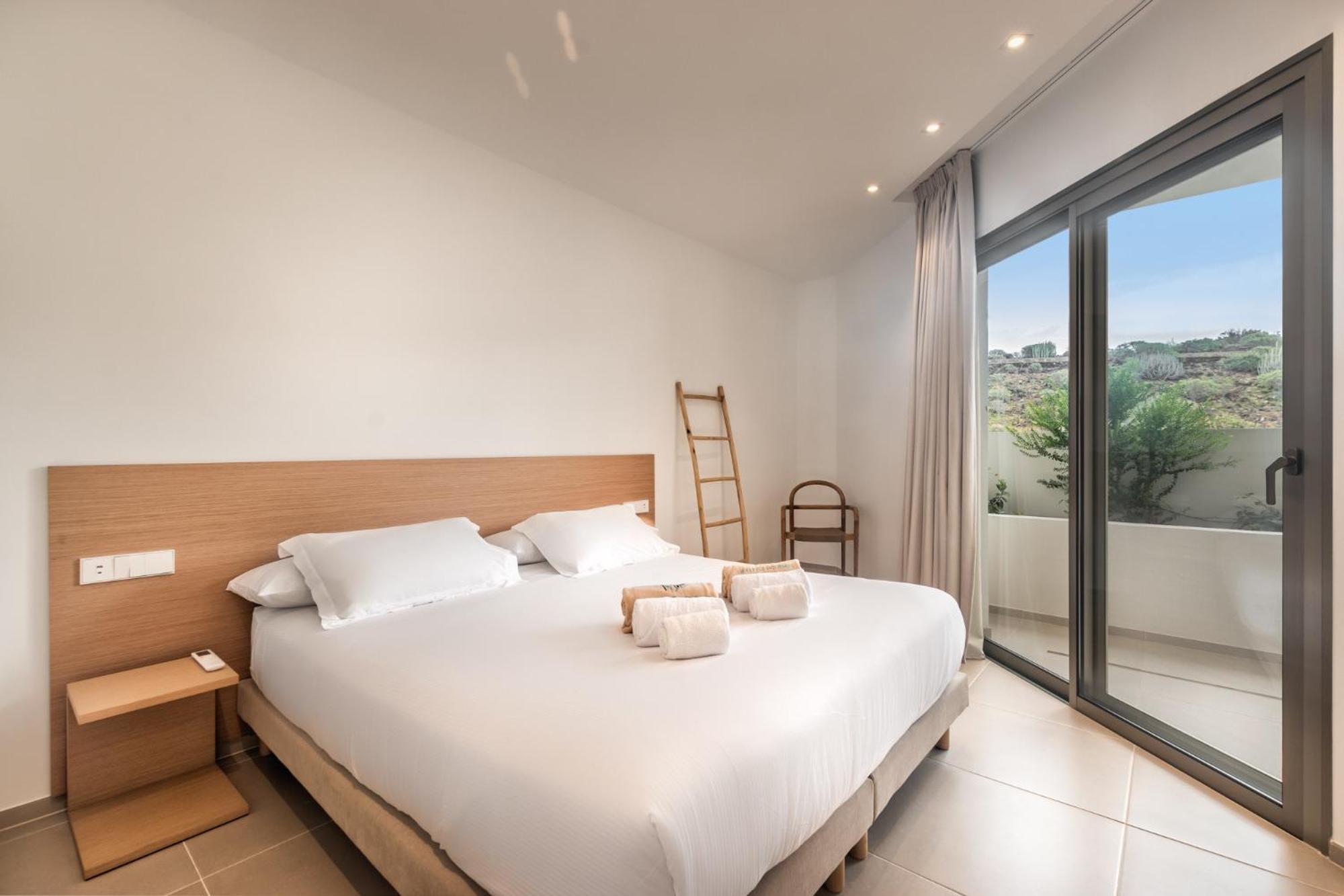 One-Bedroom House photo 2