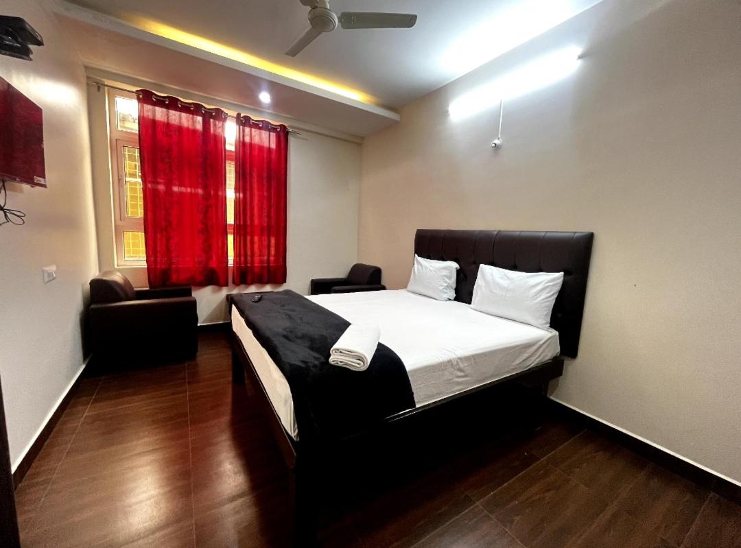 Deluxe Room (2 Adults + 1 Child) photo 2