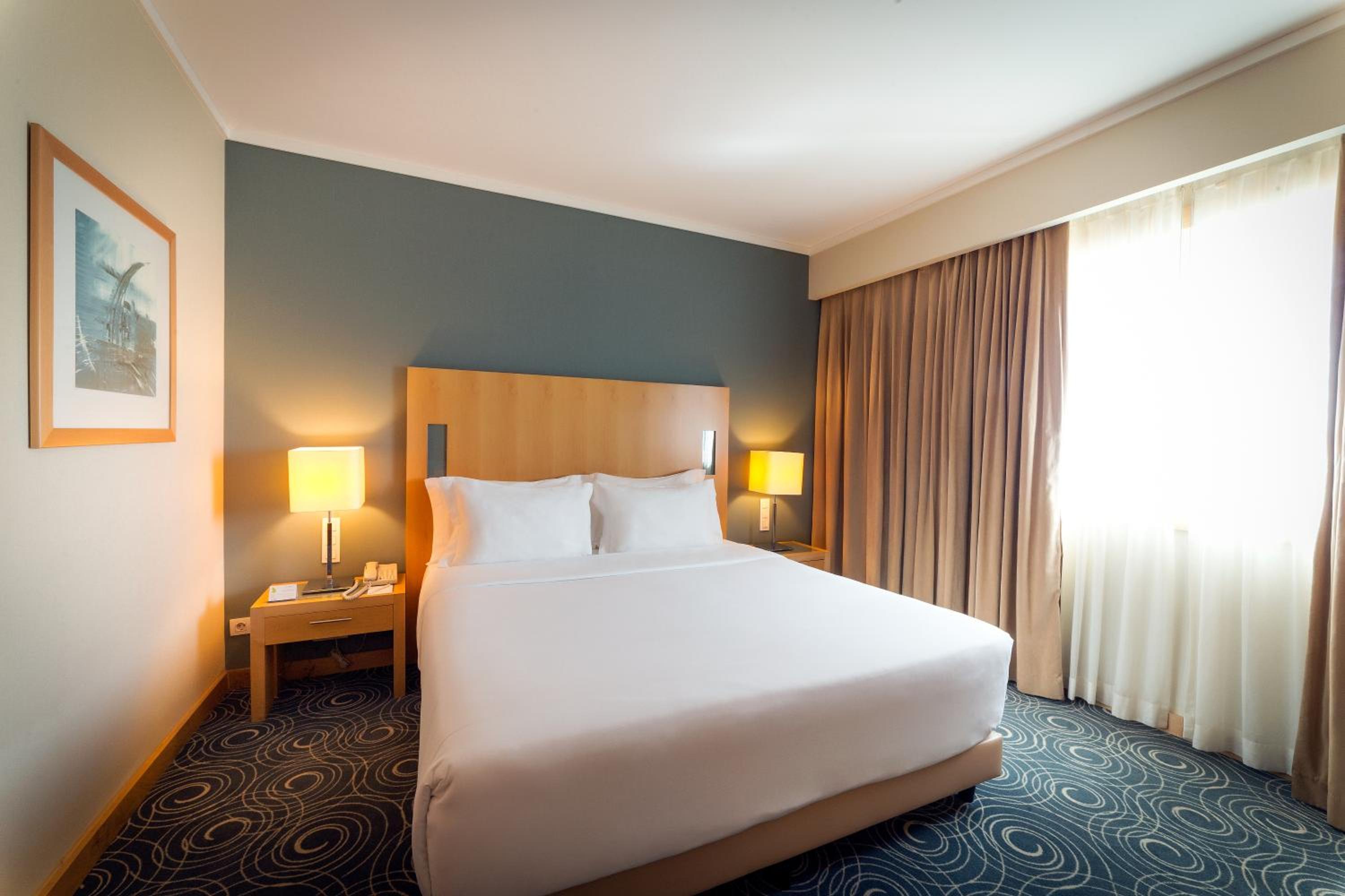 Double or Twin Room - Photo 4