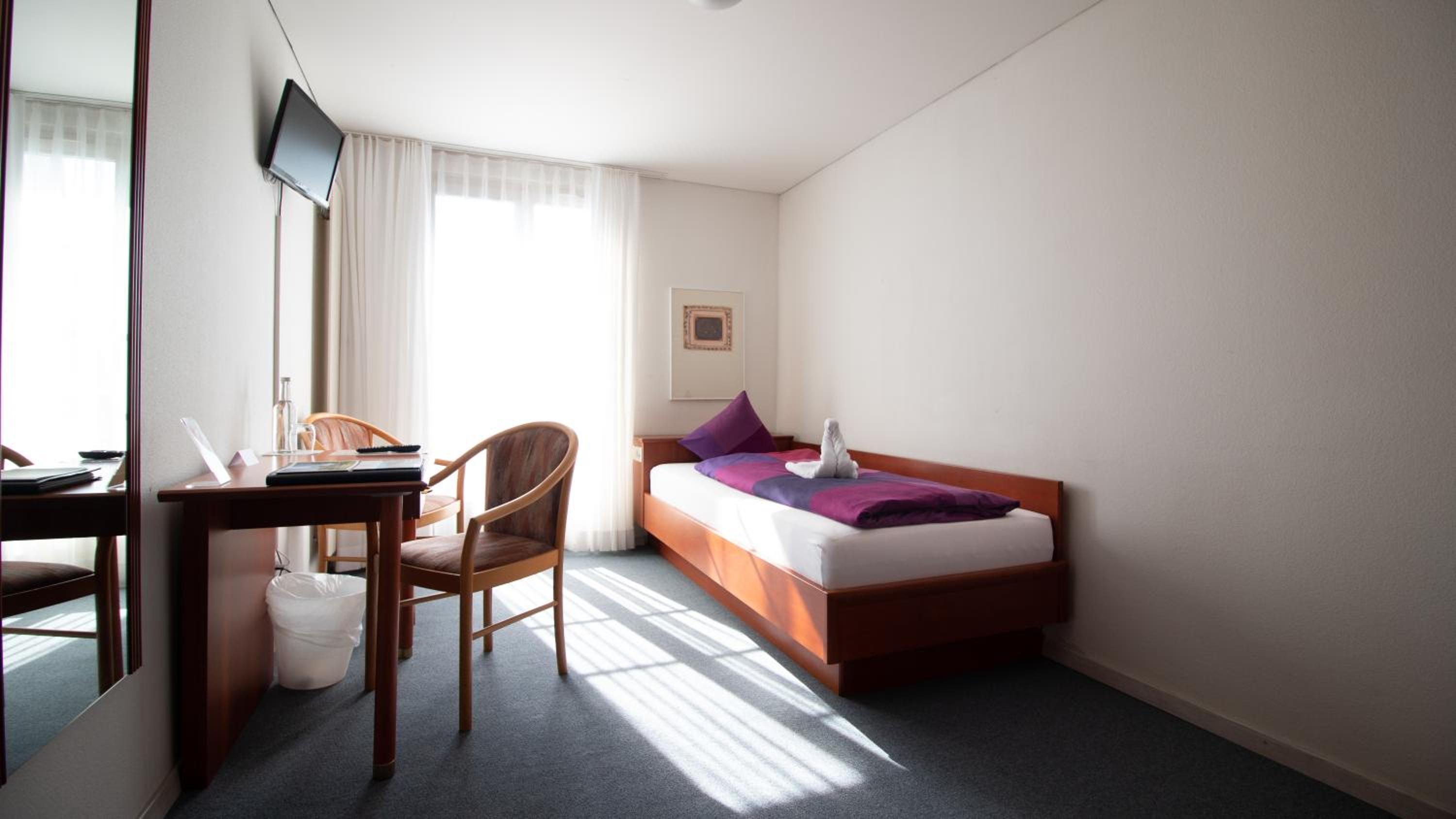 Single Room with Lake View photo 1