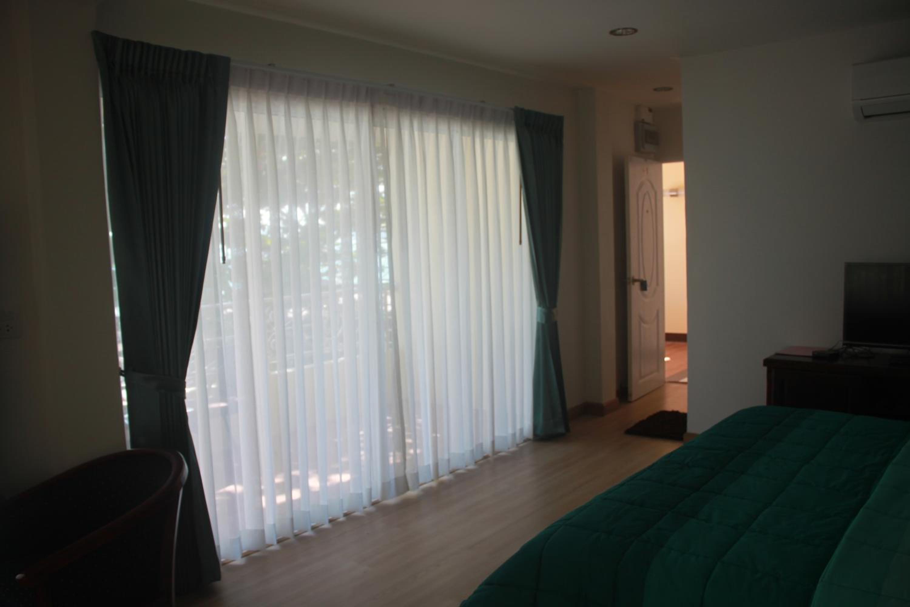 King Room with Sea View - Photo 4