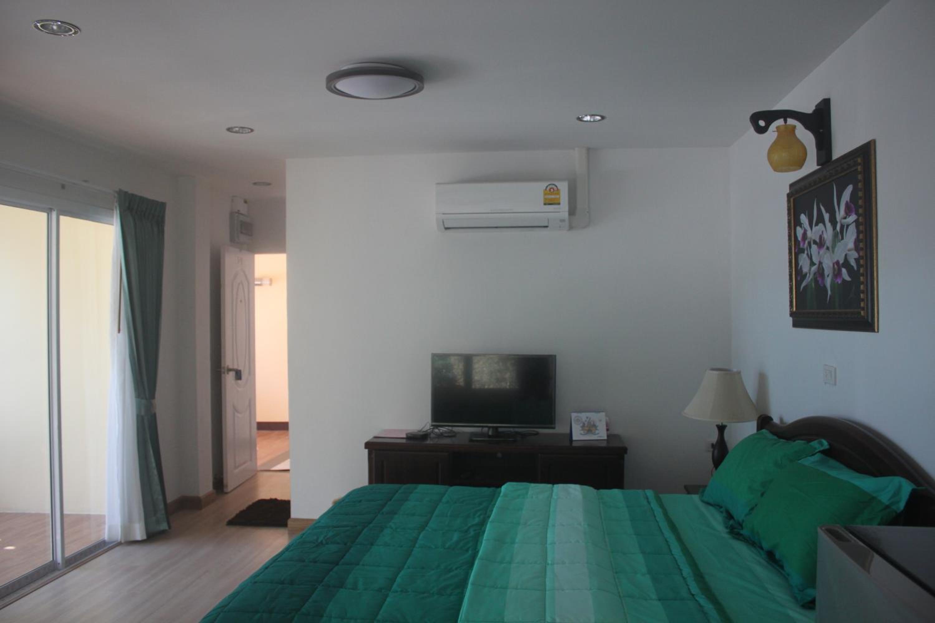 King Room with Sea View - Photo 5