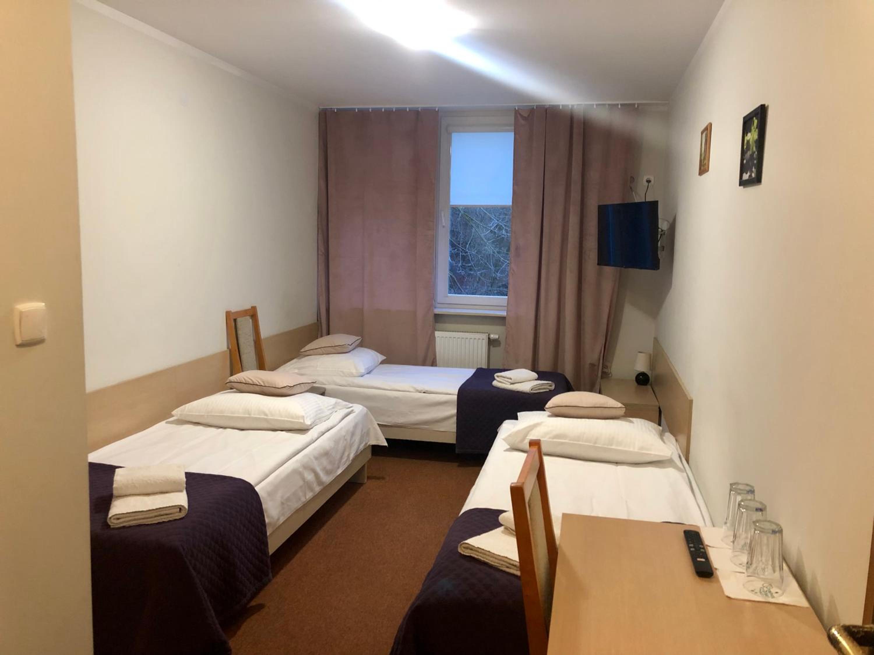 Triple Room - Photo 8