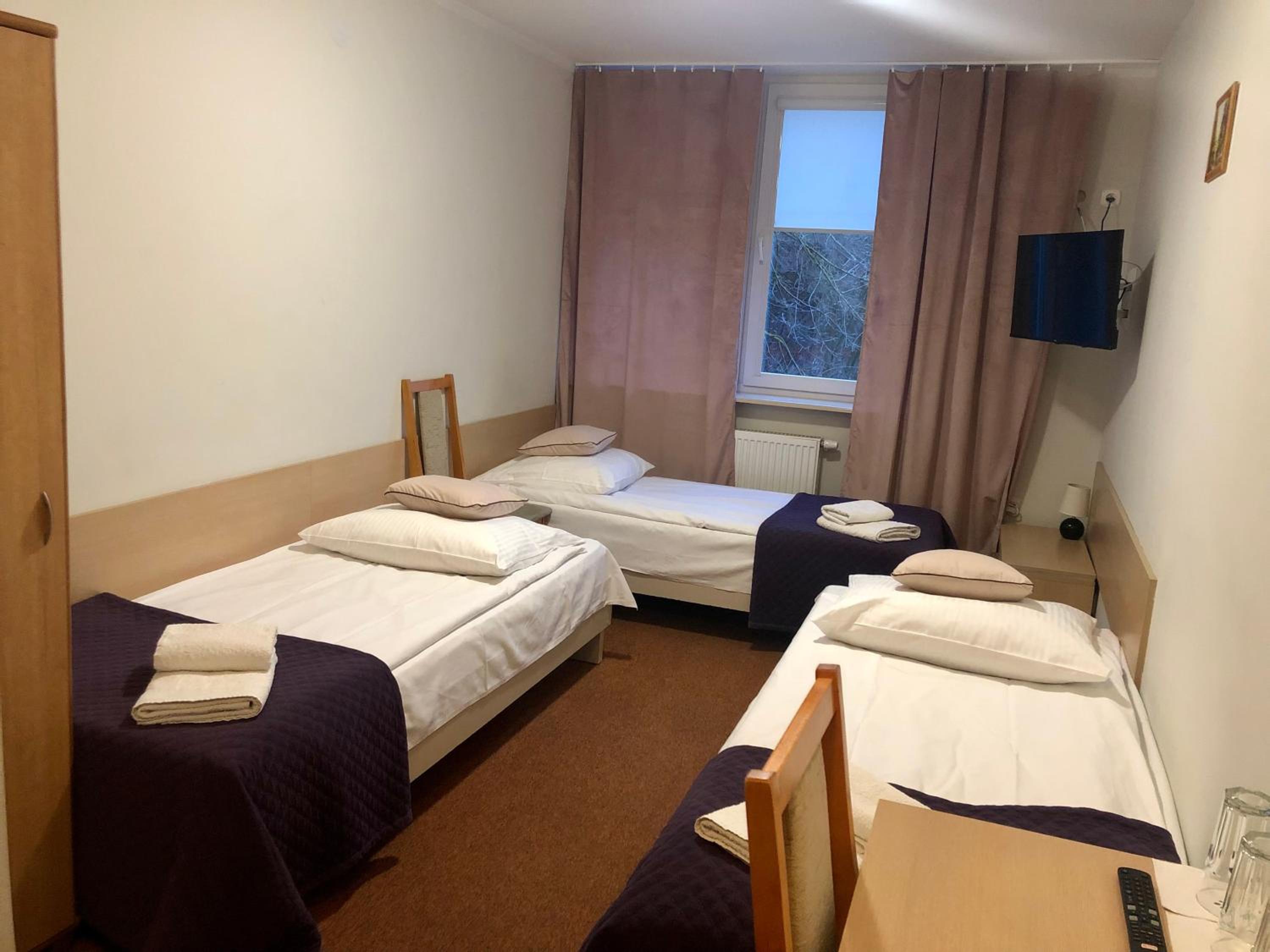 Triple Room - Photo 5