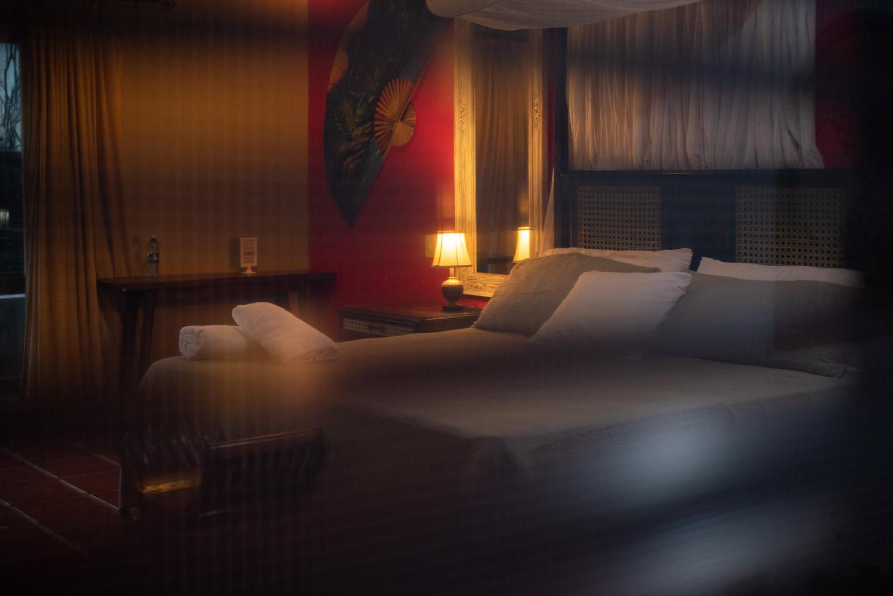 Superior King Suite photo 3