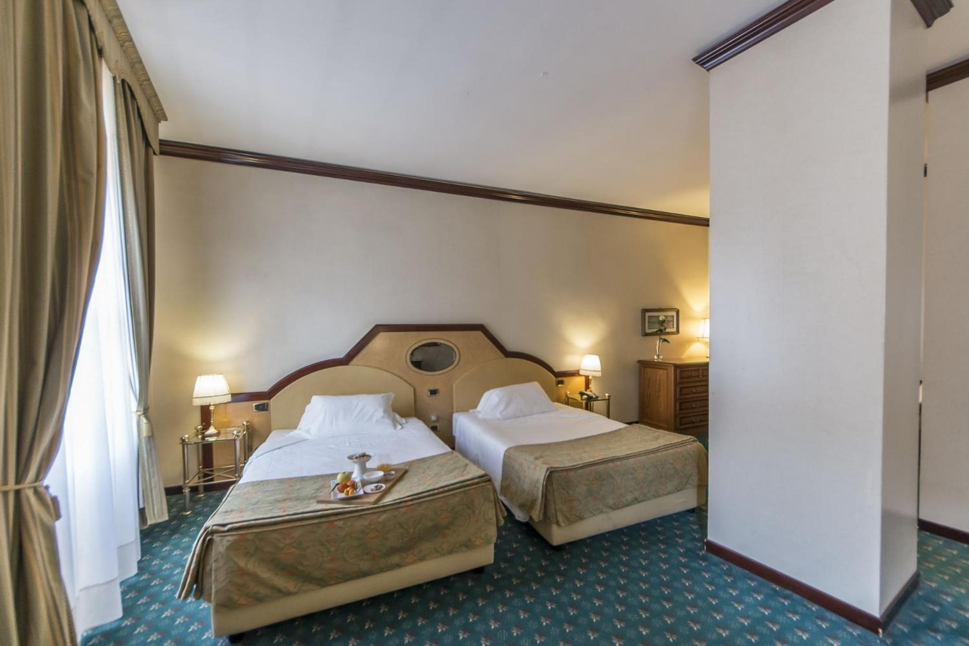 Superior Twin Room - Photo 1