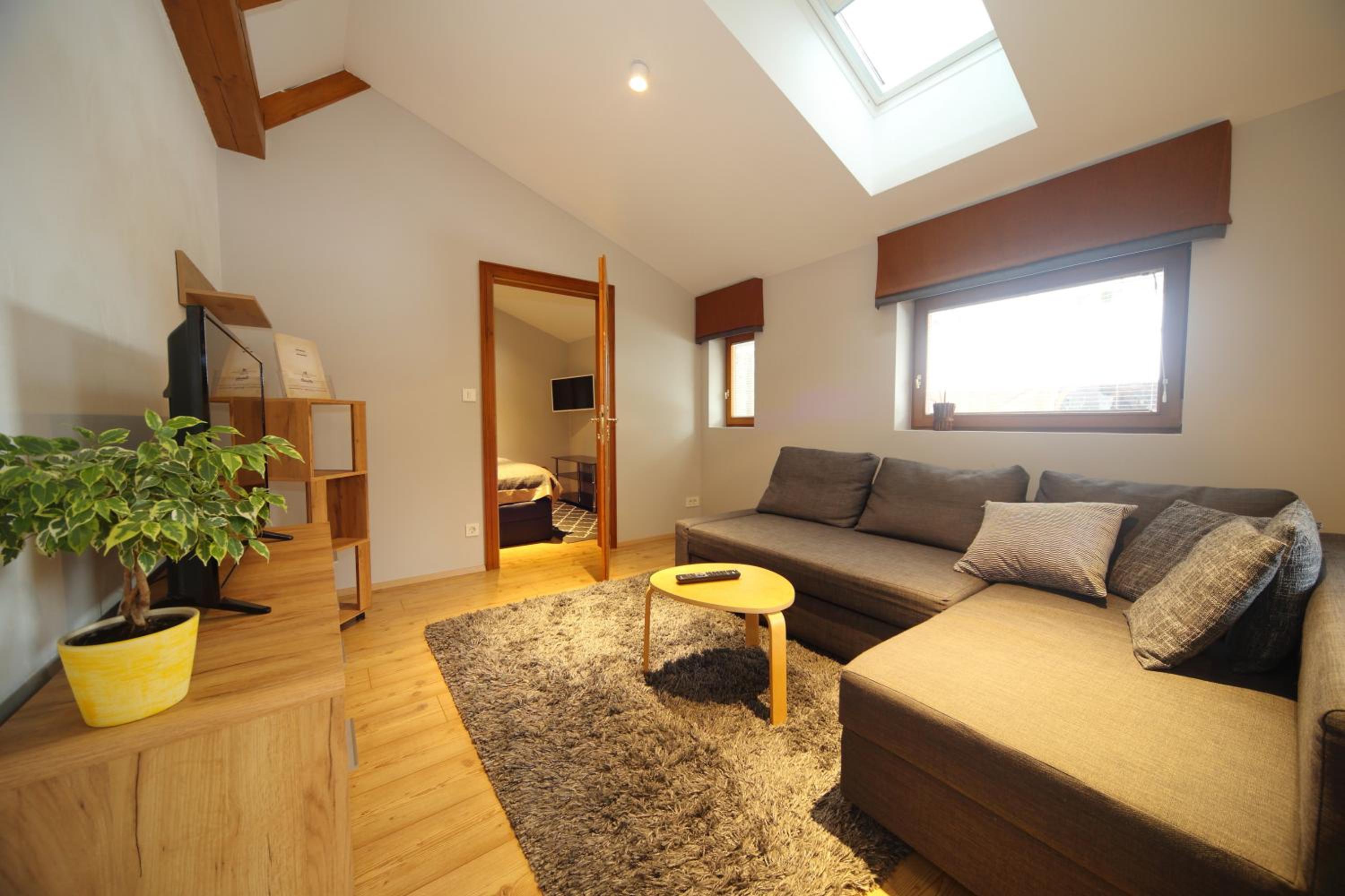 Family Apartment with Terrace photo 3