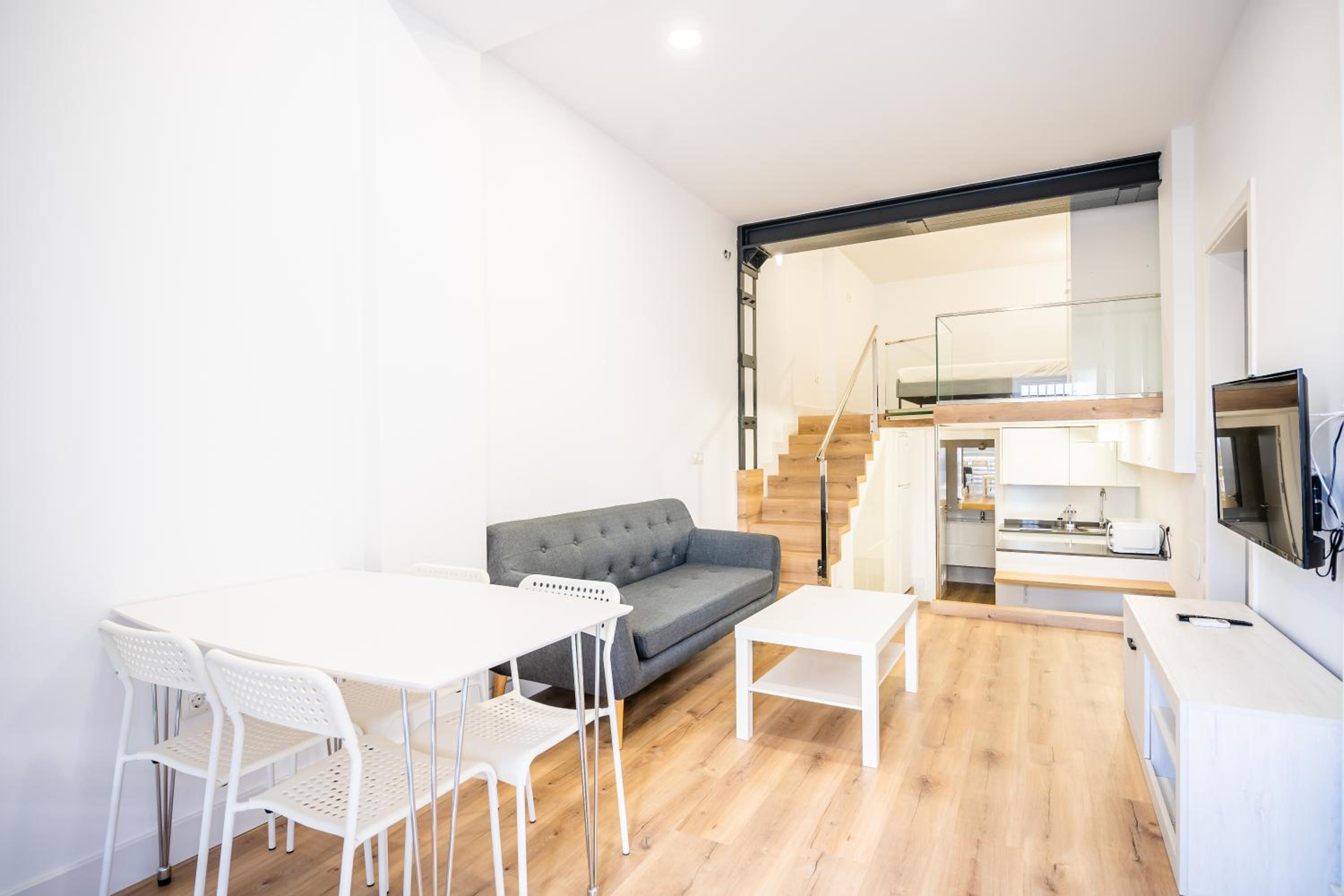 Loft photo 3