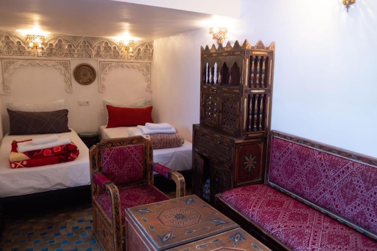 Triple Room with Private Bathroom - Photo 1