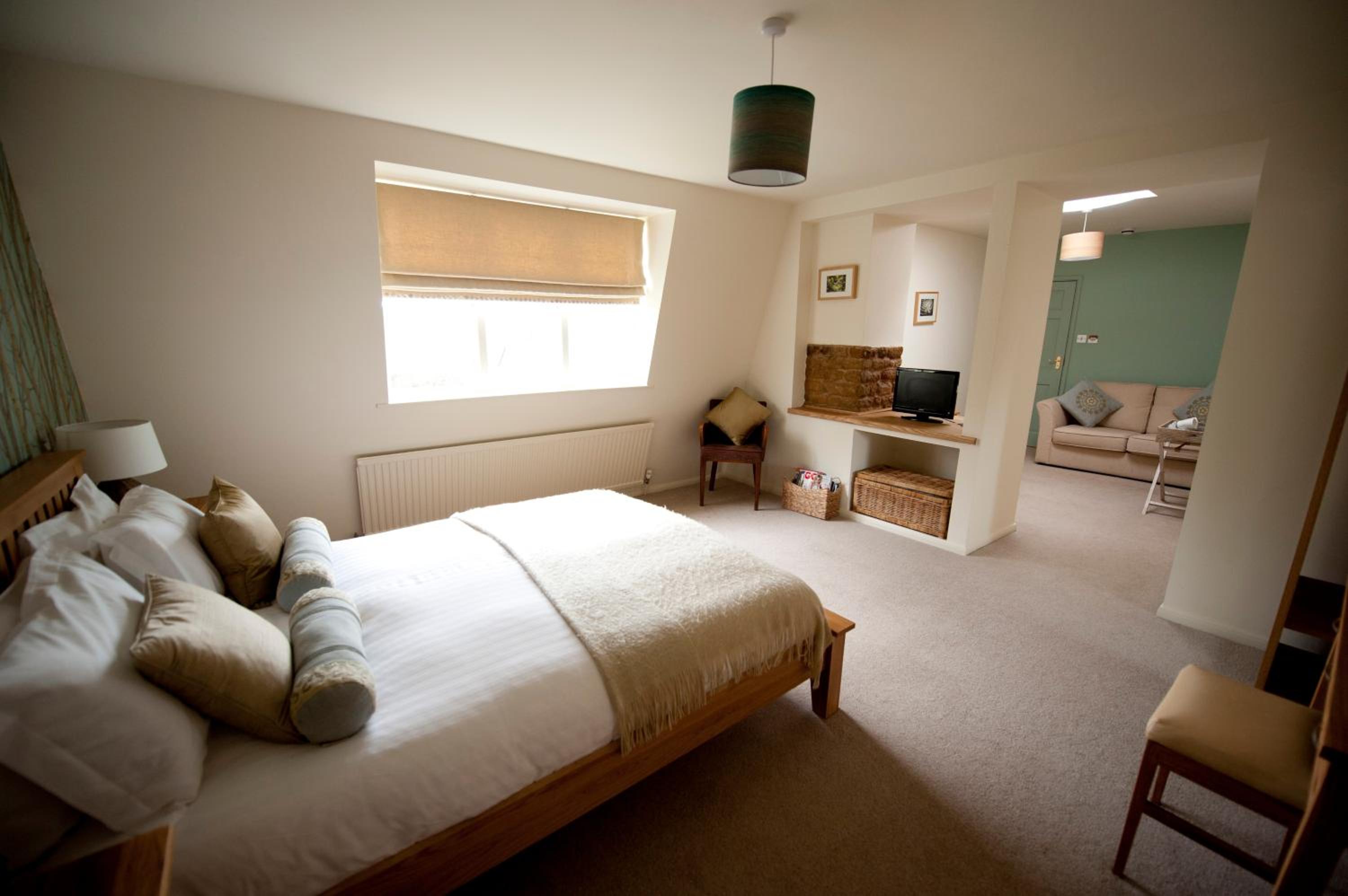 Luxury Suite