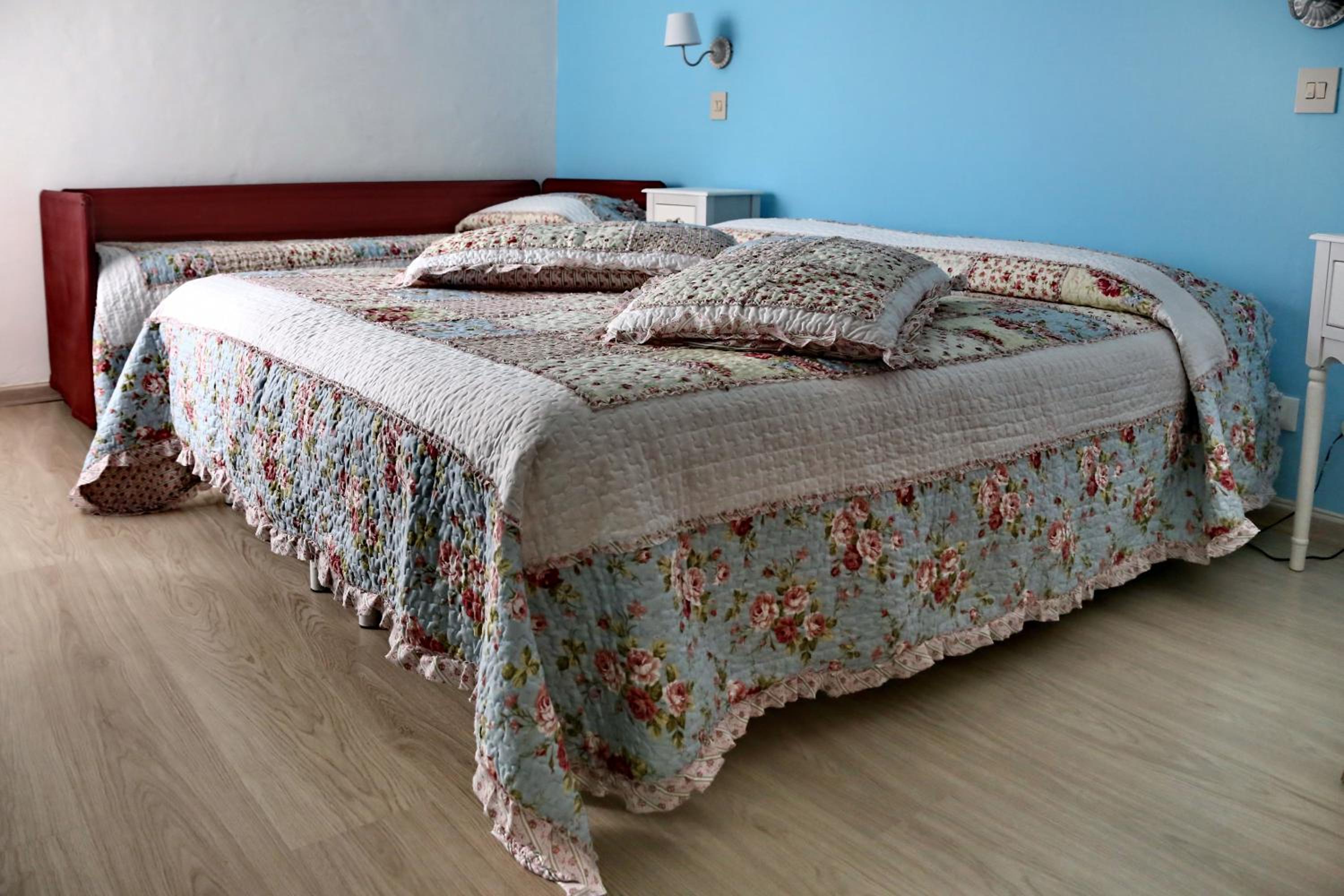Triple Room with Balcony