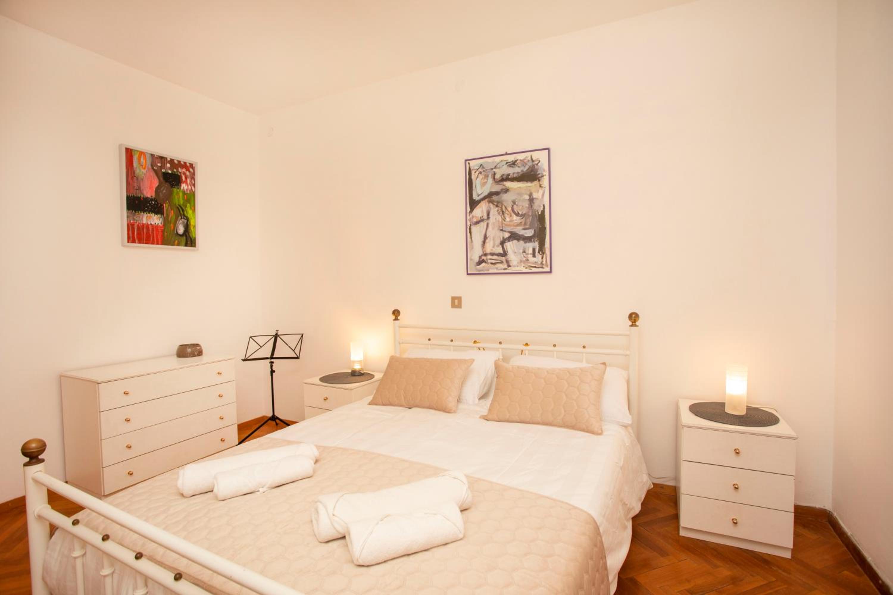 Three-Bedroom Apartment photo 1