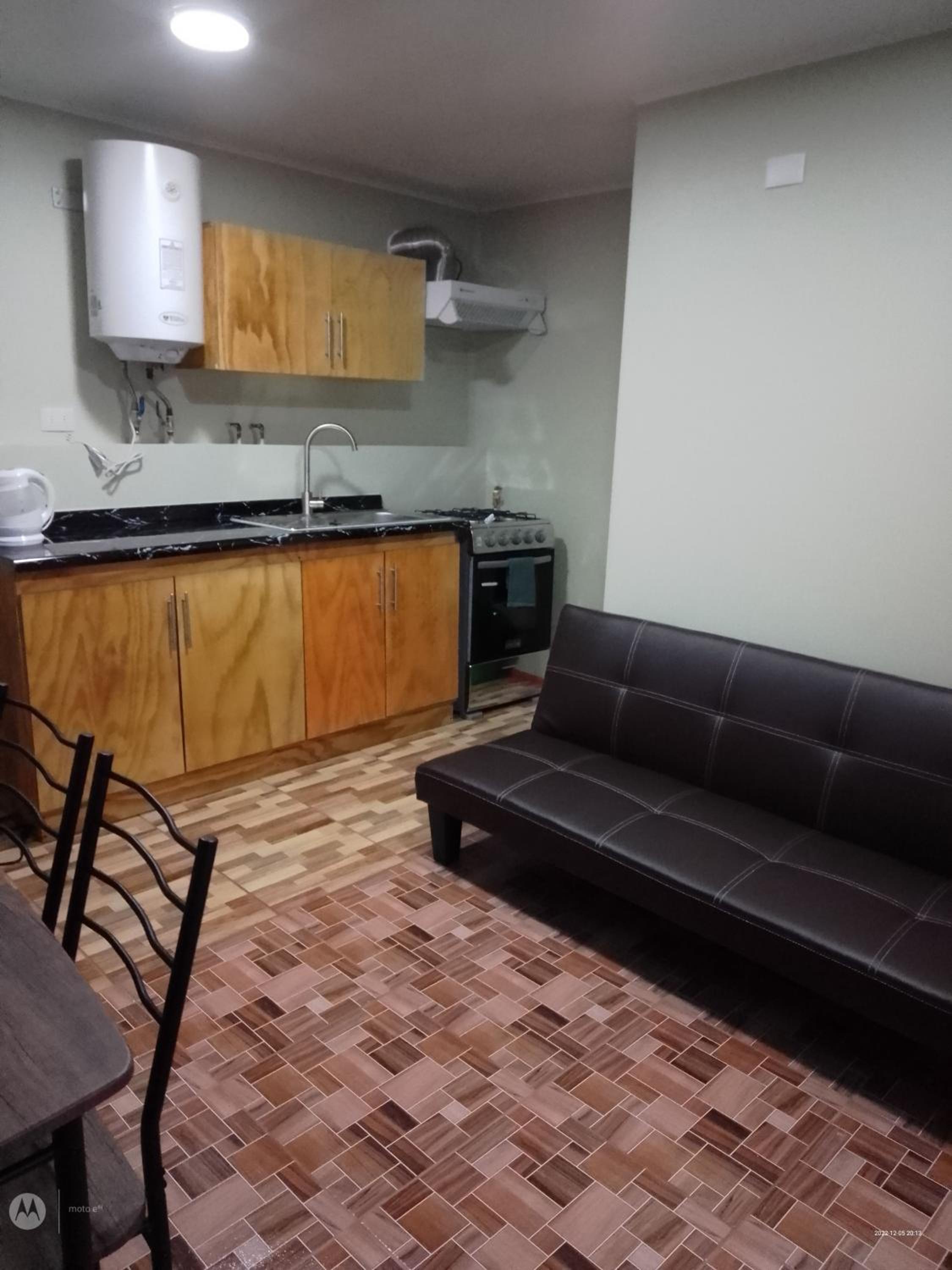One-Bedroom Apartment photo 2