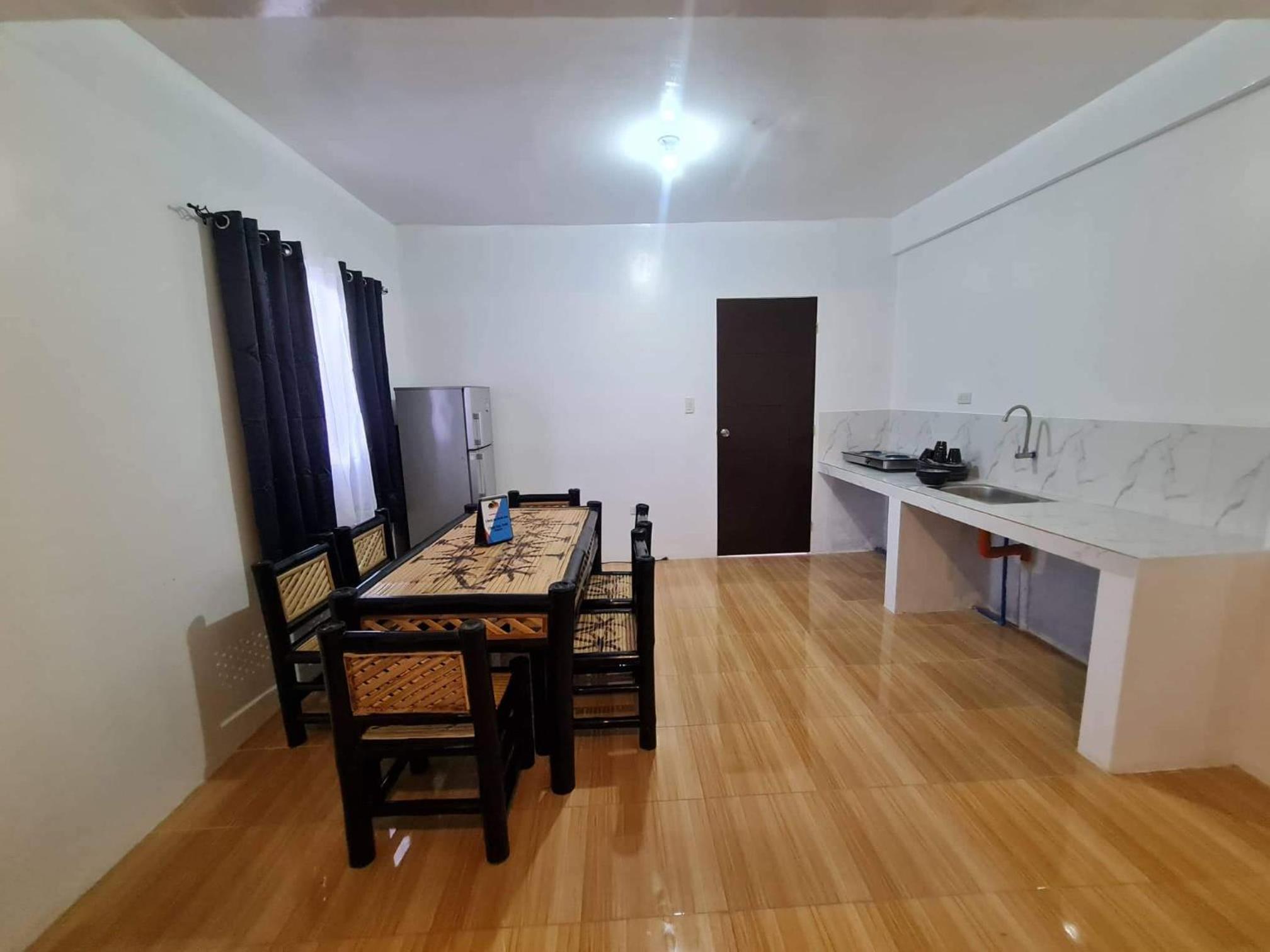 Family Studio - Photo 19