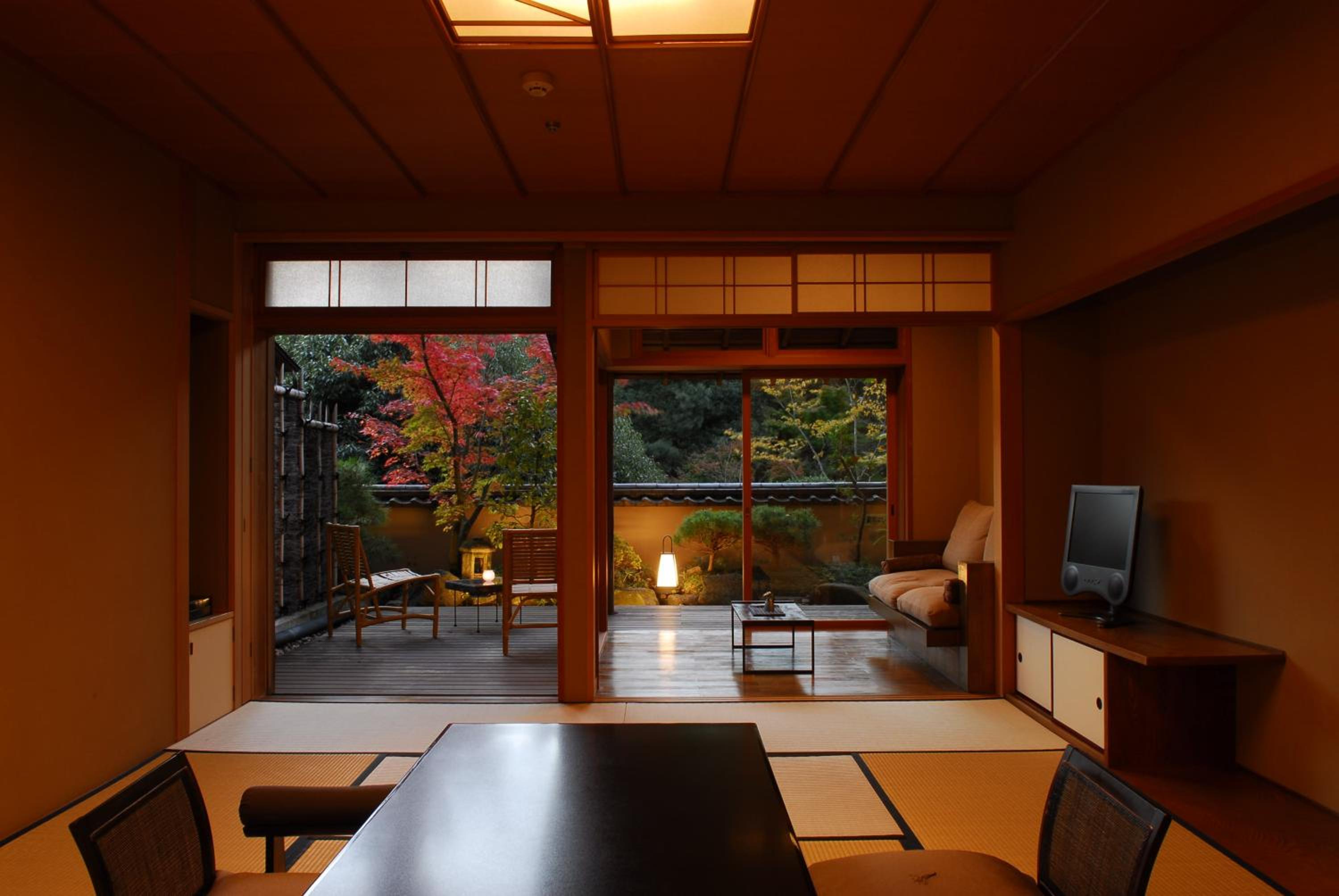 Standard Japanese-Style Room B - Garden View