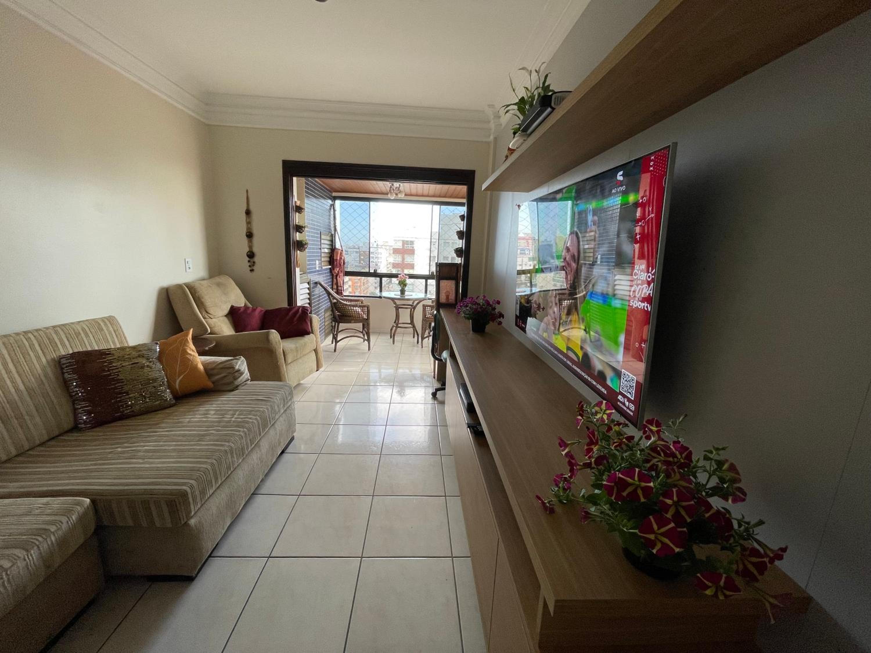 Apartment with Mountain View photo 1